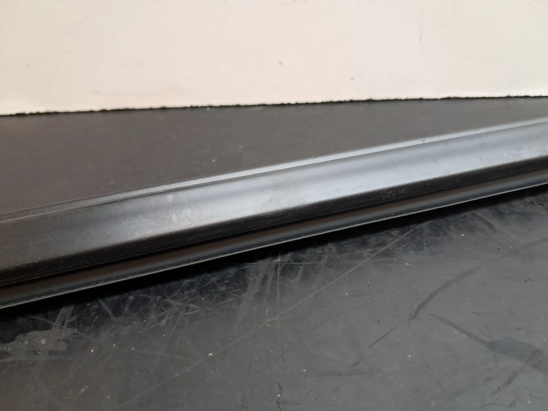 Racloir de vitre porte avant Droite BMW 1 (F20) Imagem-2