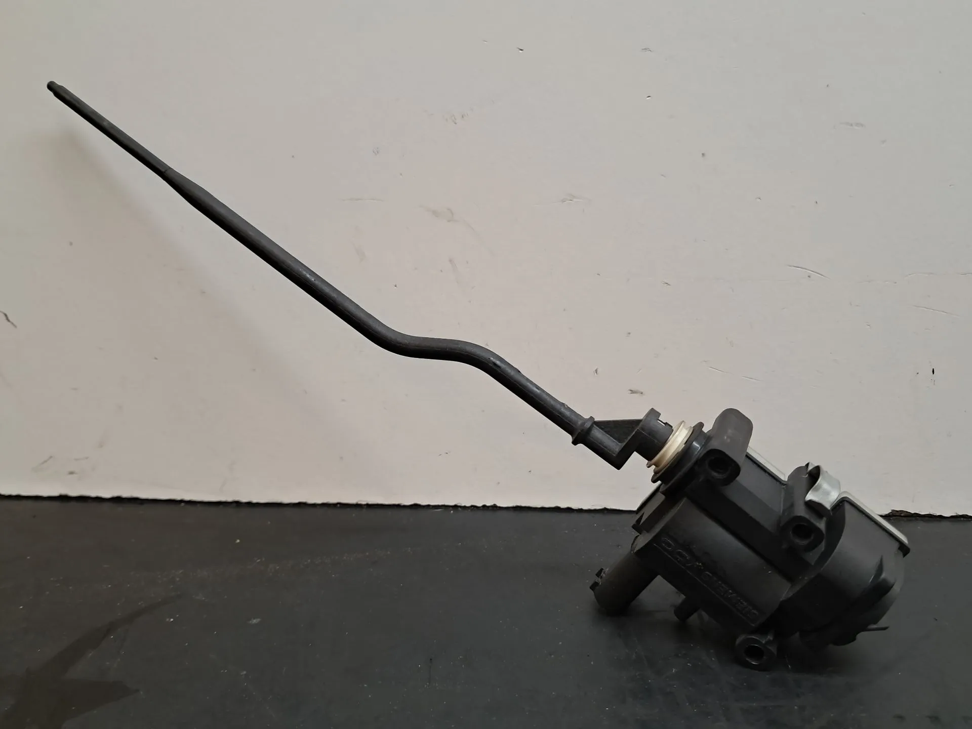 Fuel Tank Cap Lock MINI Mini (R56) Imagem-3