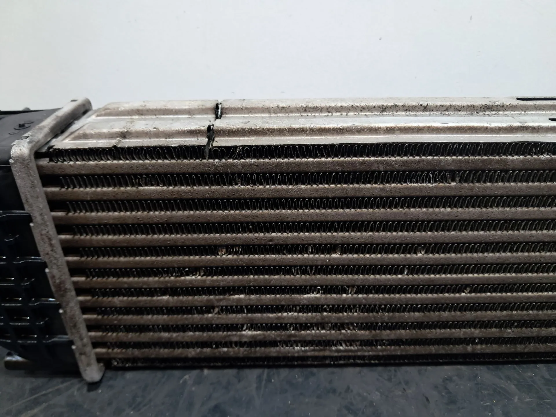 Radiador do intercooler LAND ROVER Range Rover Evoque (L538) Imagem-2