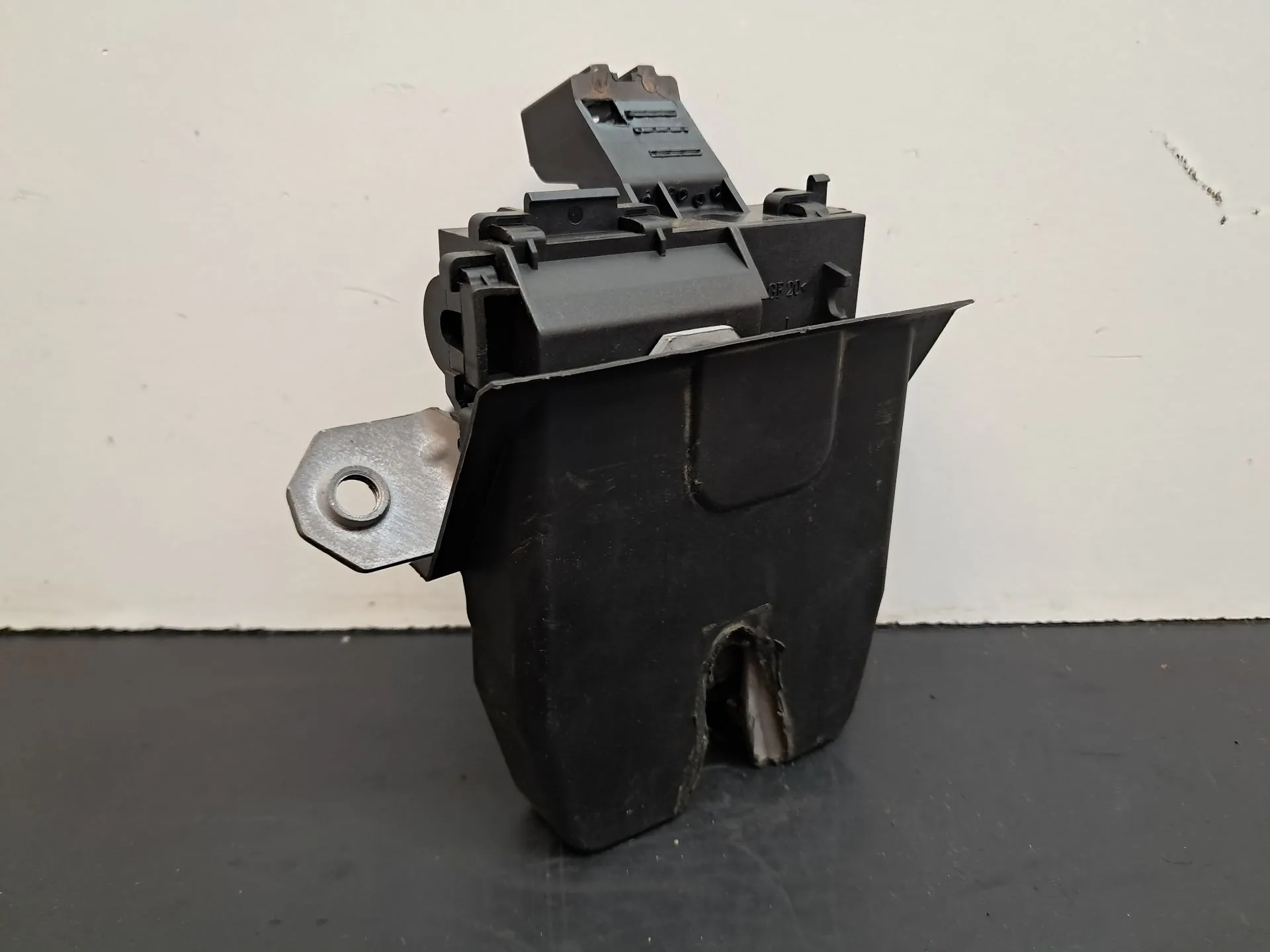 Fechadura / fecho da mala LAND ROVER Range Rover Evoque (L538)