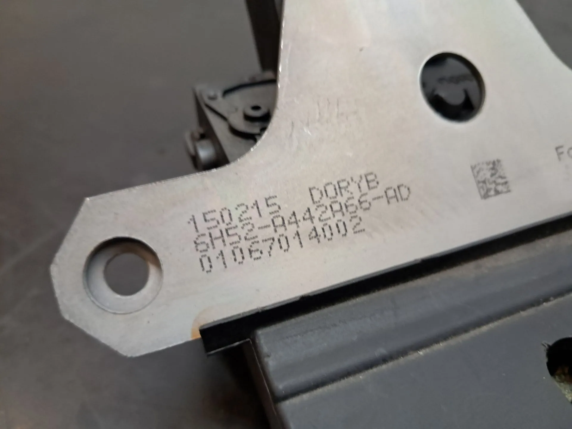 Fechadura / fecho da mala LAND ROVER Range Rover Evoque (L538) Imagem-3