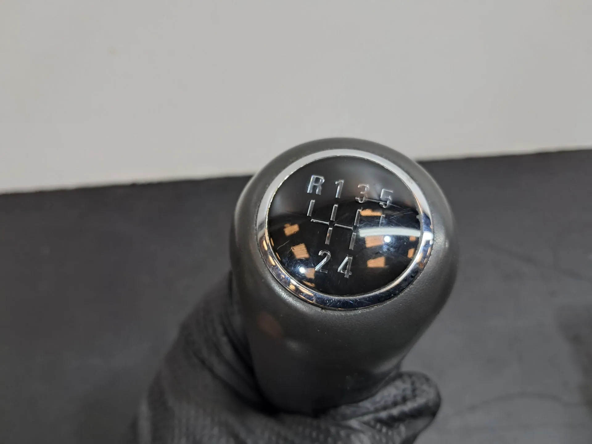 Pomello / soffietto del cambio OPEL Astra H Caravan (L35) Imagem-2