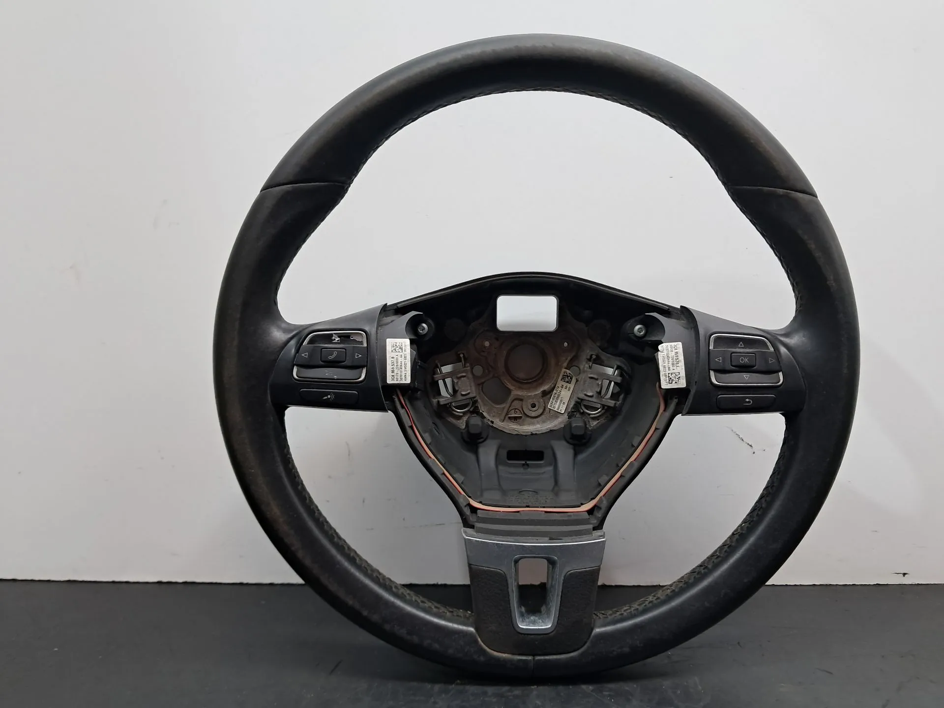 Volante VOLKSWAGEN Golf VI (5K1)