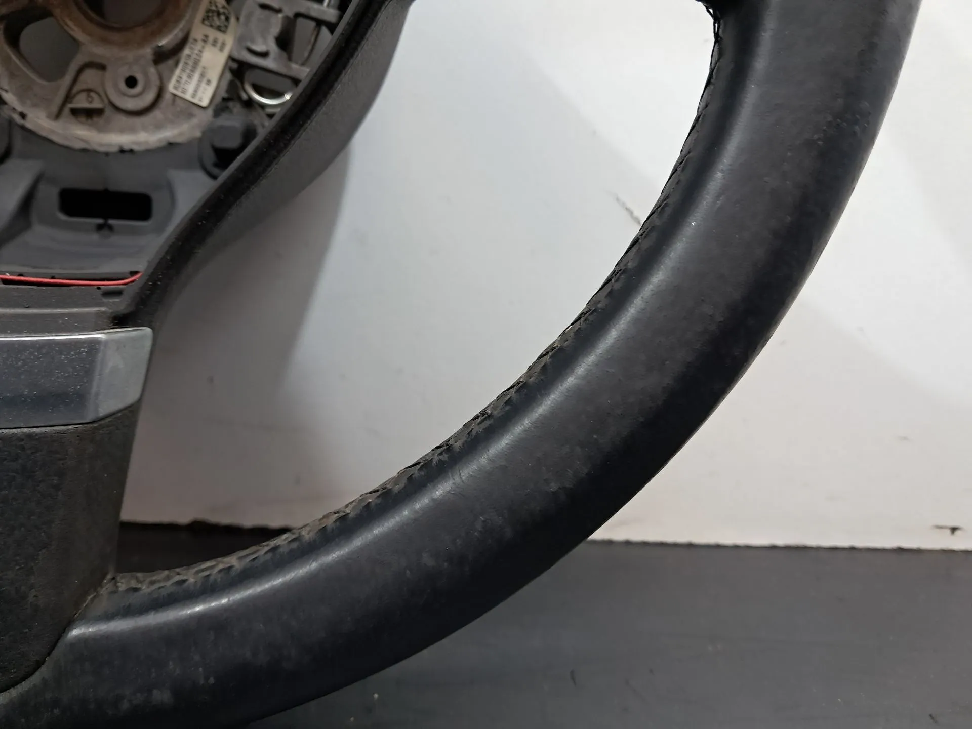 Steering wheel VOLKSWAGEN Golf VI (5K1) Imagem-9