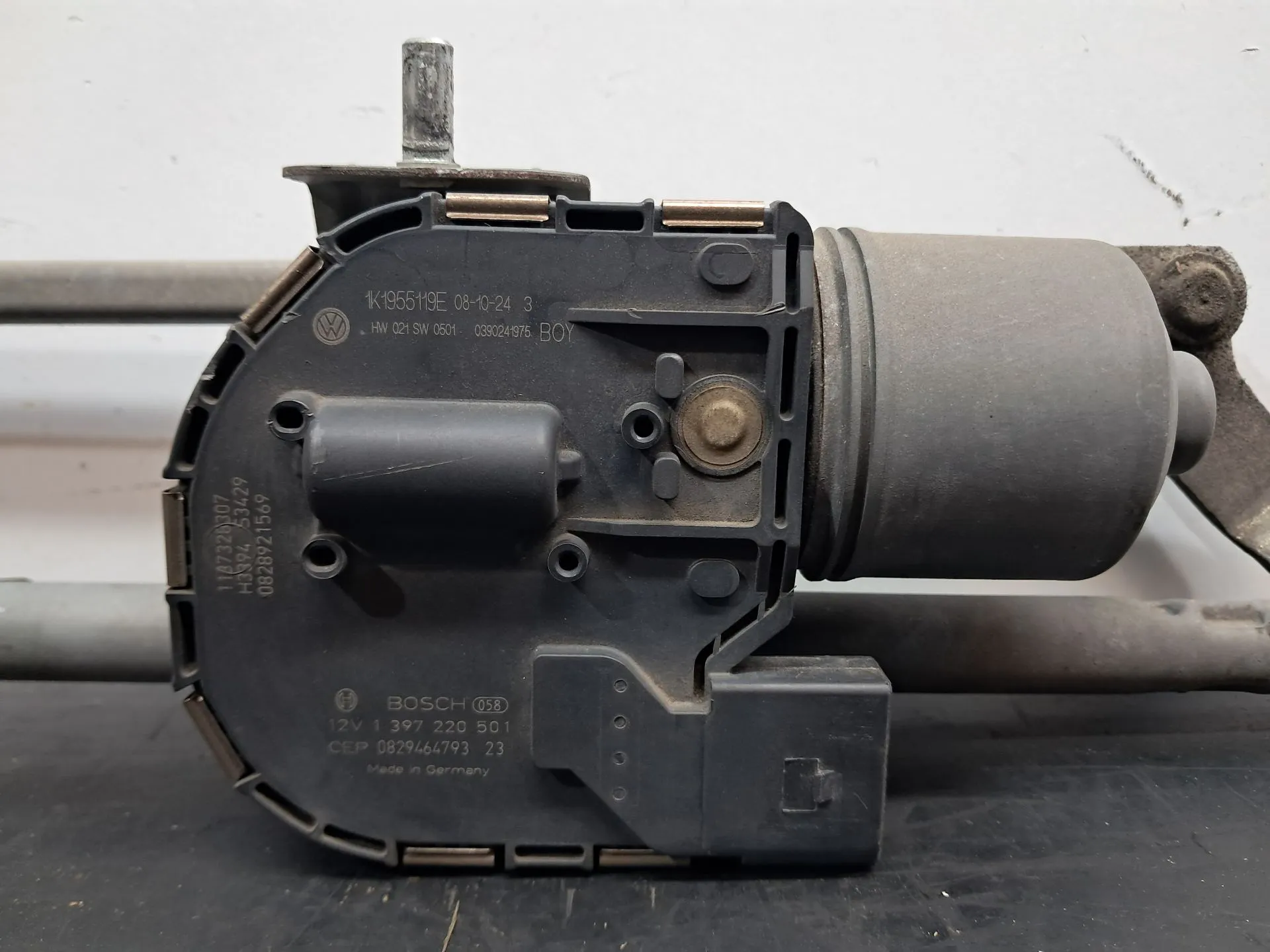 Front Wiper Motor VOLKSWAGEN Golf VI (5K1) Imagem-3