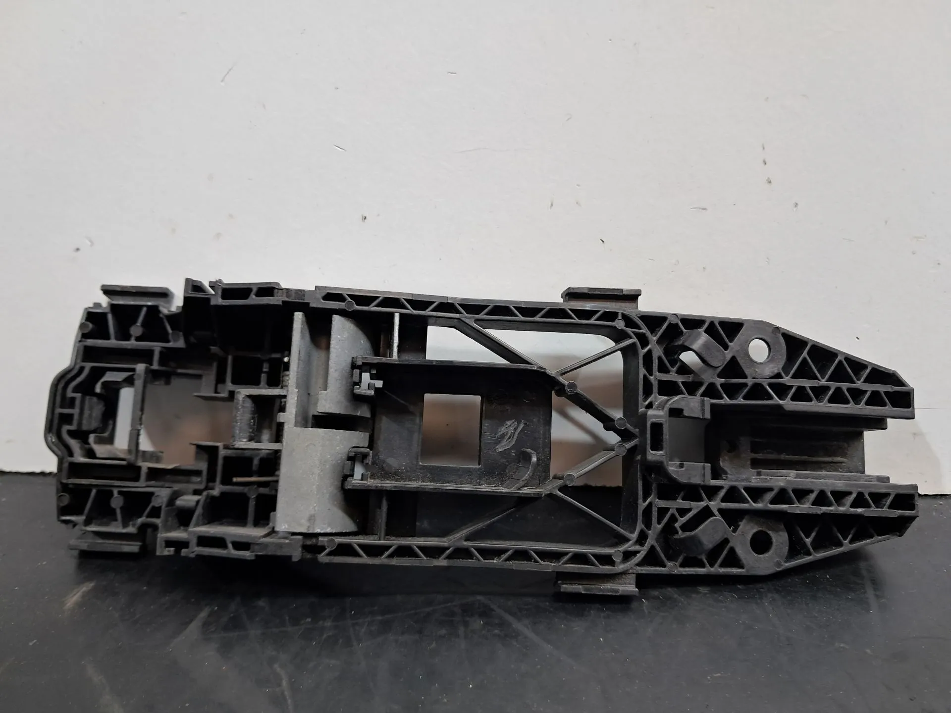Support poignée porte avant Droite VOLKSWAGEN Golf VI (5K1) Imagem-2