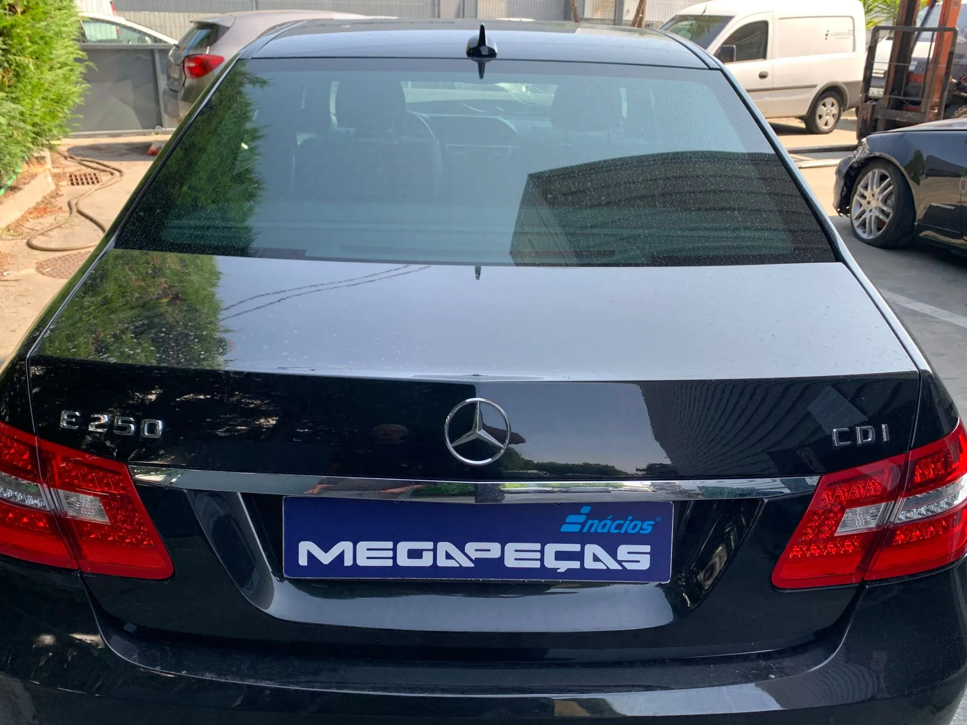 Porta / tampa da mala MERCEDES-BENZ Classe E (W212)