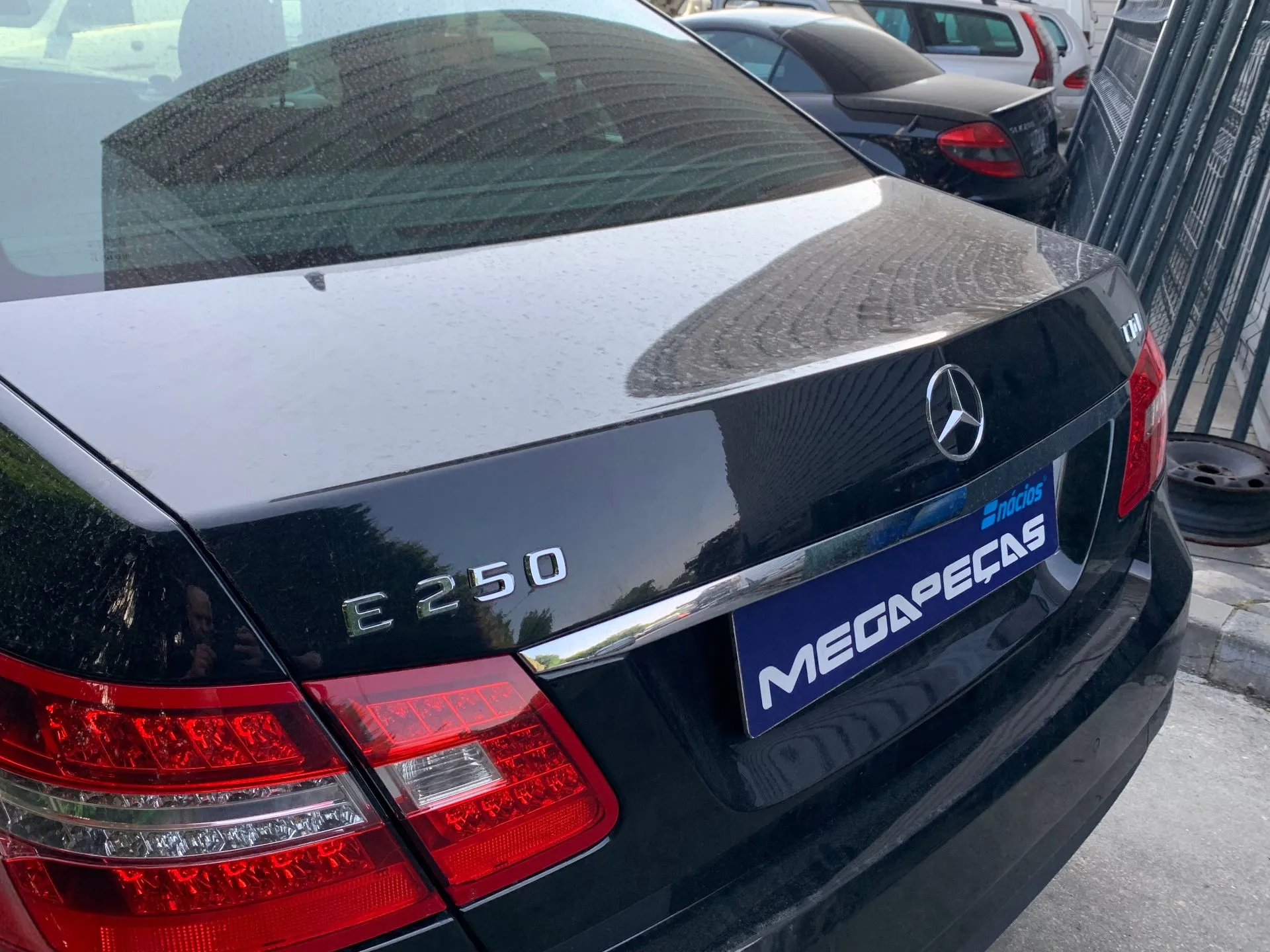 Porta / tampa da mala MERCEDES-BENZ Classe E (W212) Imagem-2
