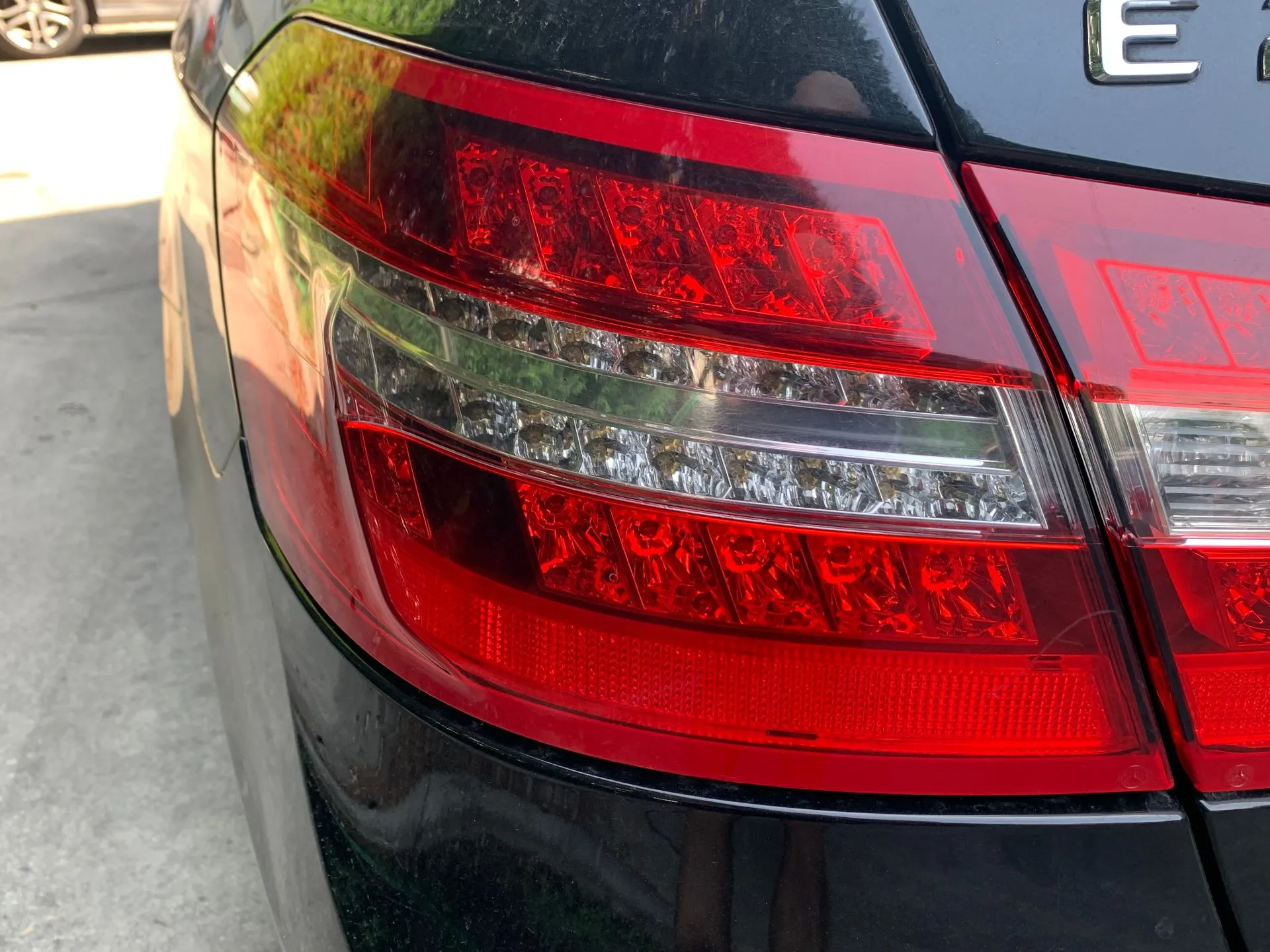 Farolim esquerdo MERCEDES-BENZ Classe E (W212)