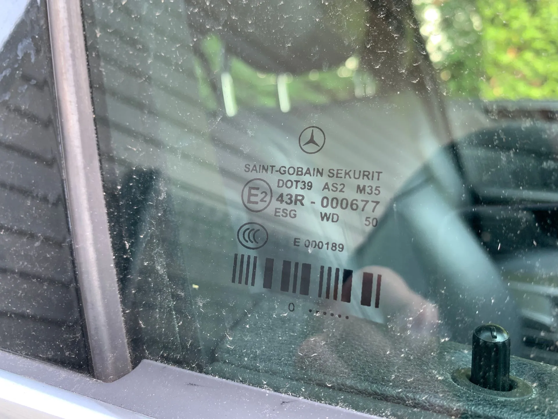 Right front door glass MERCEDES-BENZ Classe E (W212) Imagem-1