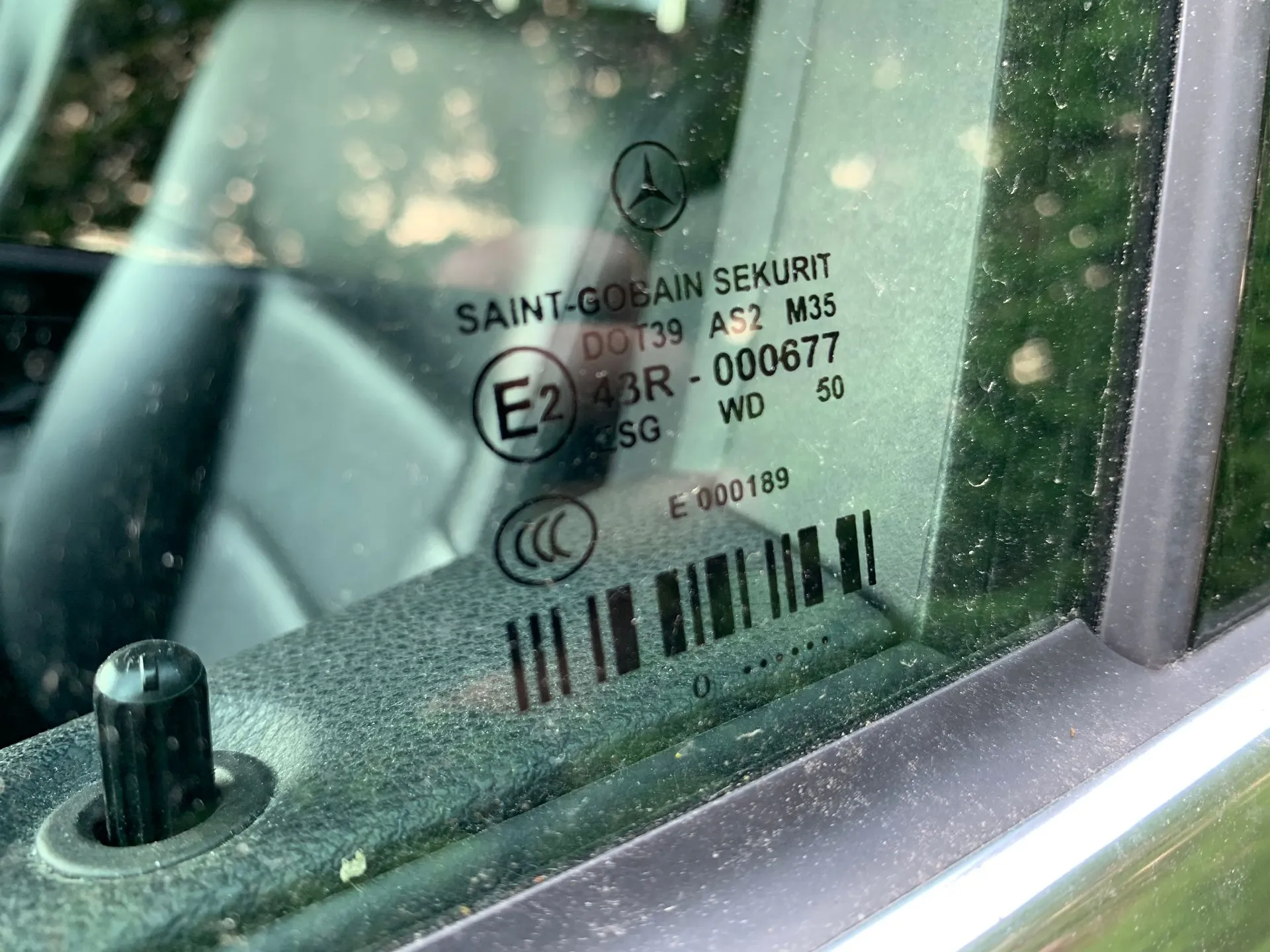 Vitre porte avant gauche MERCEDES-BENZ Classe E (W212) Imagem-1