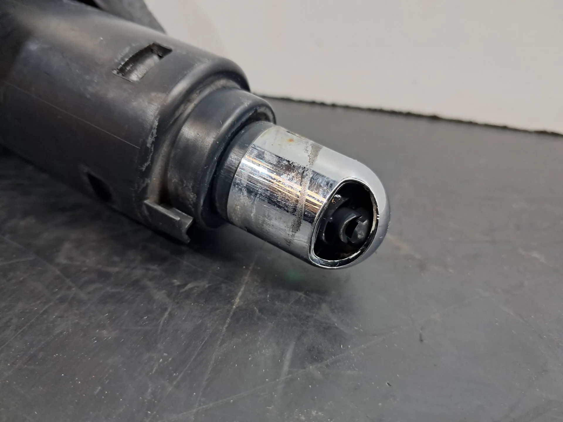  Ugello a spruzzo lavavetri per faro PORSCHE Panamera (970) Imagem-3