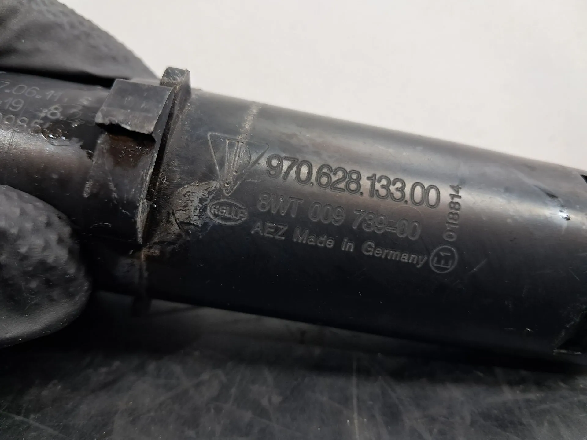  Ugello a spruzzo lavavetri per faro PORSCHE Panamera (970) Imagem-1
