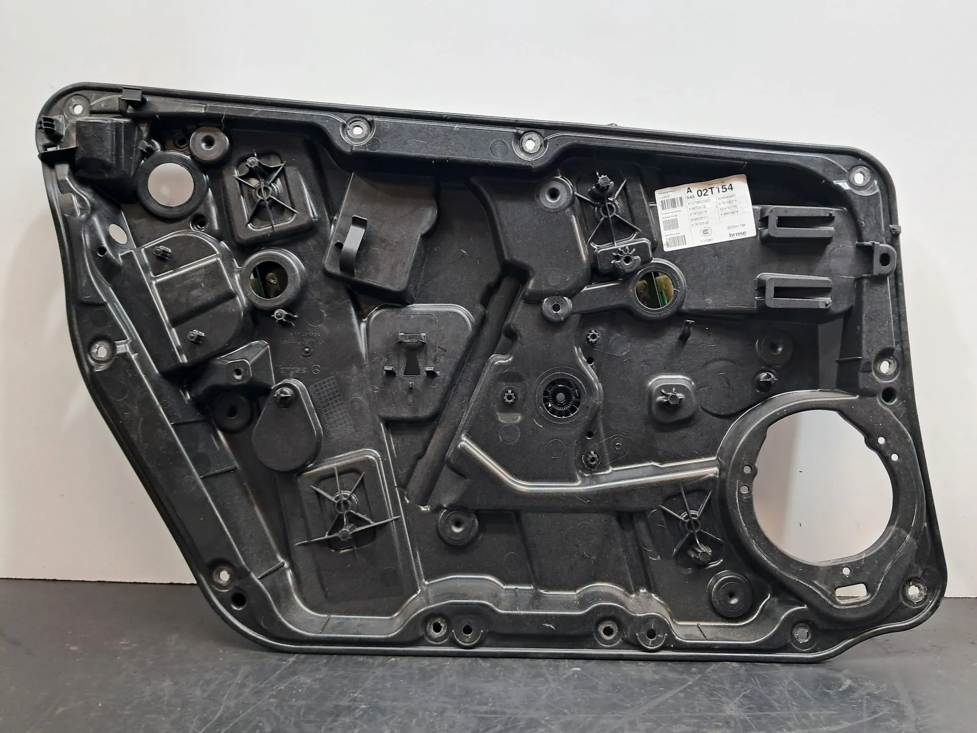 Elevalunas delantero izquierdo MERCEDES-BENZ Classe A (W176)