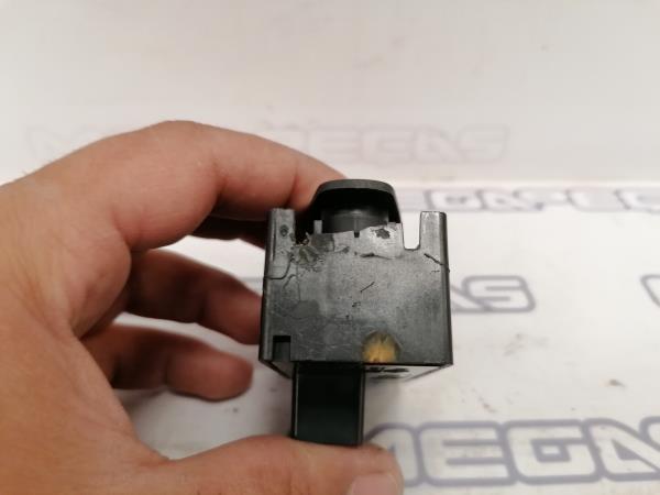 Botão / interruptor 4 piscas DACIA Sandero II (5S_) Imagem-3