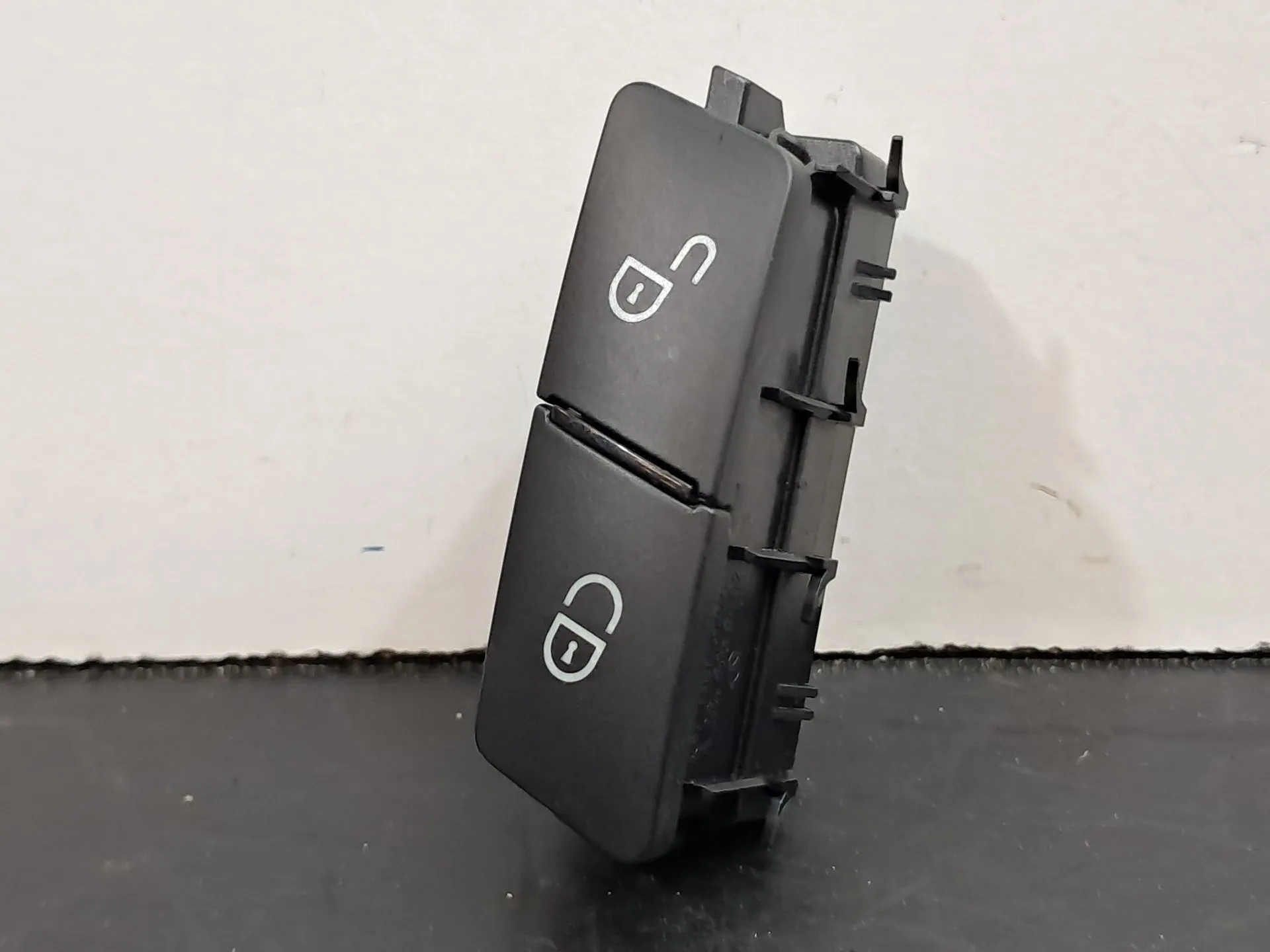 Botão / interruptor trancar portas MERCEDES-BENZ Classe A (W176)