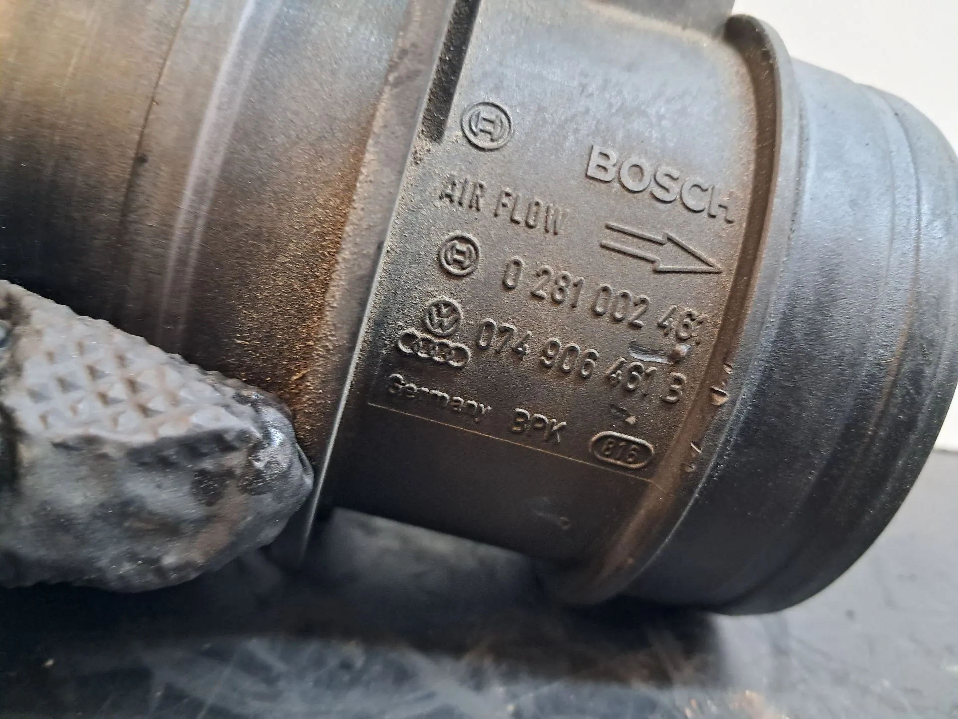 Mass Air Flow Sensor (MAF) AUDI A4 Avant (8ED, B7) Imagem-1