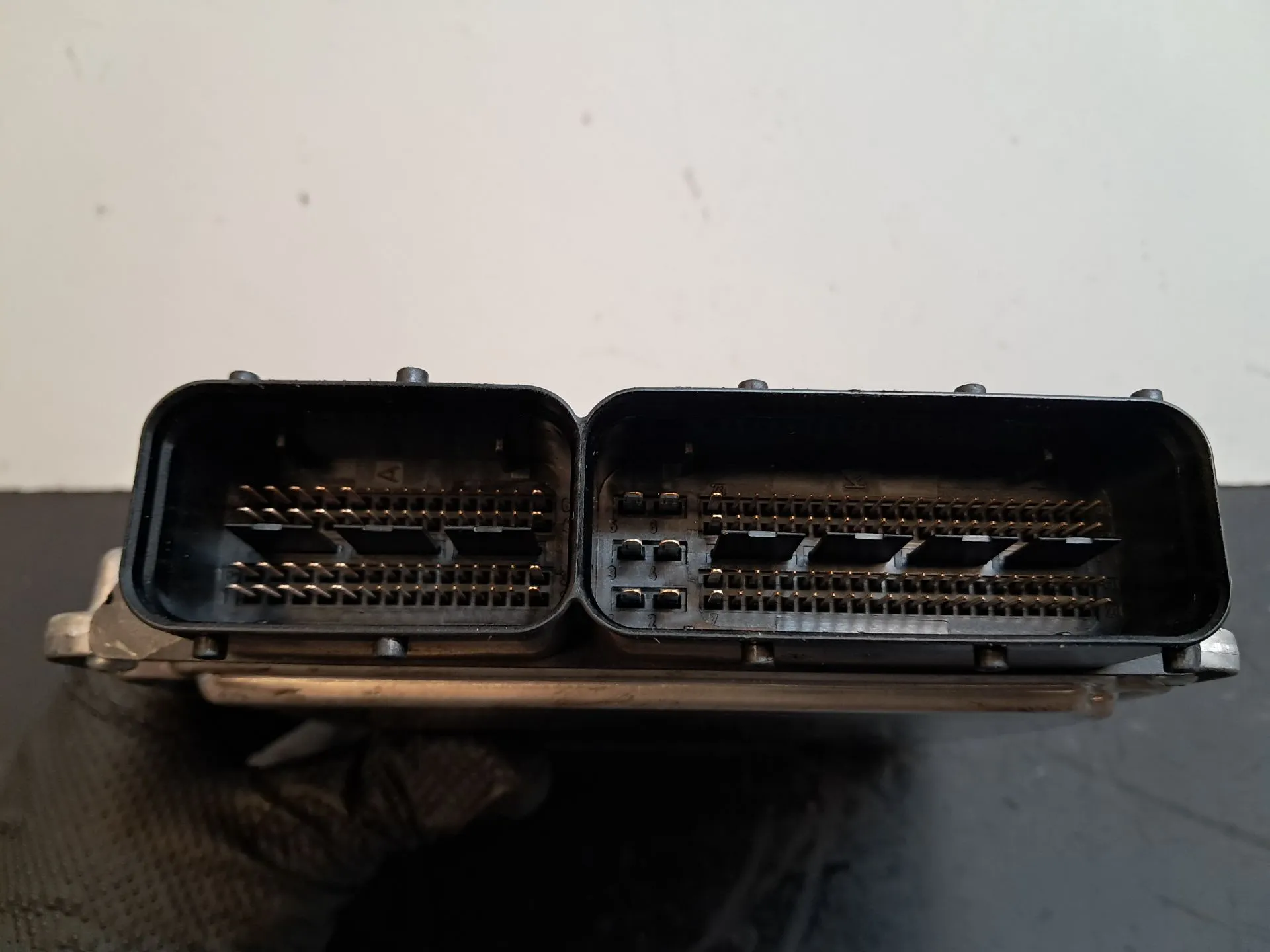 Engine control unit / ECU AUDI A4 Avant (8ED, B7) Imagem-3