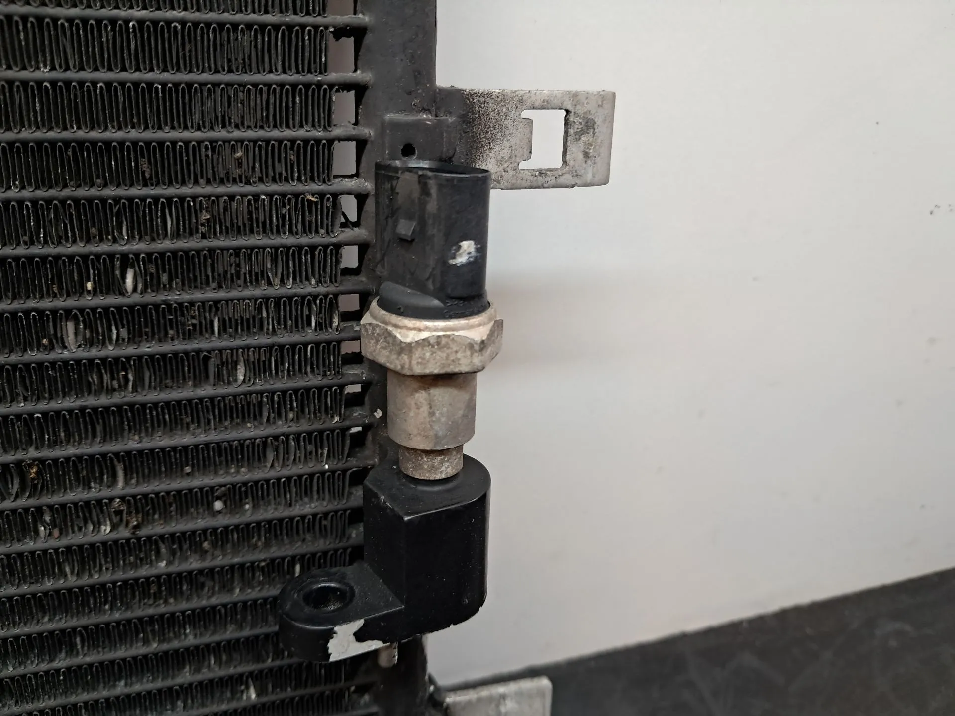 AC radiator AUDI A4 Allroad (8KH, B8) Imagem-2