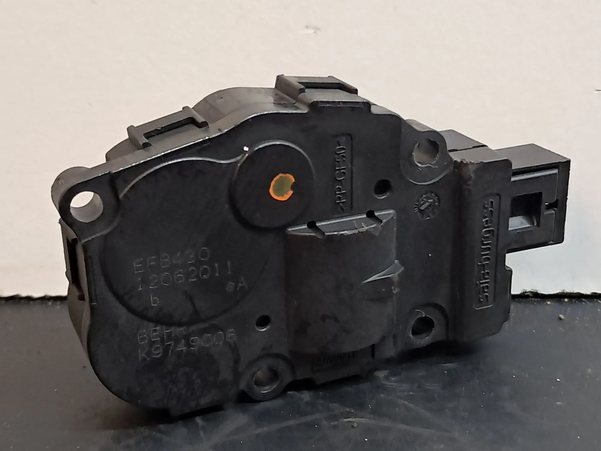 Motor del compuerta de la calefacción AUDI A4 Allroad (8KH, B8) Imagem-0