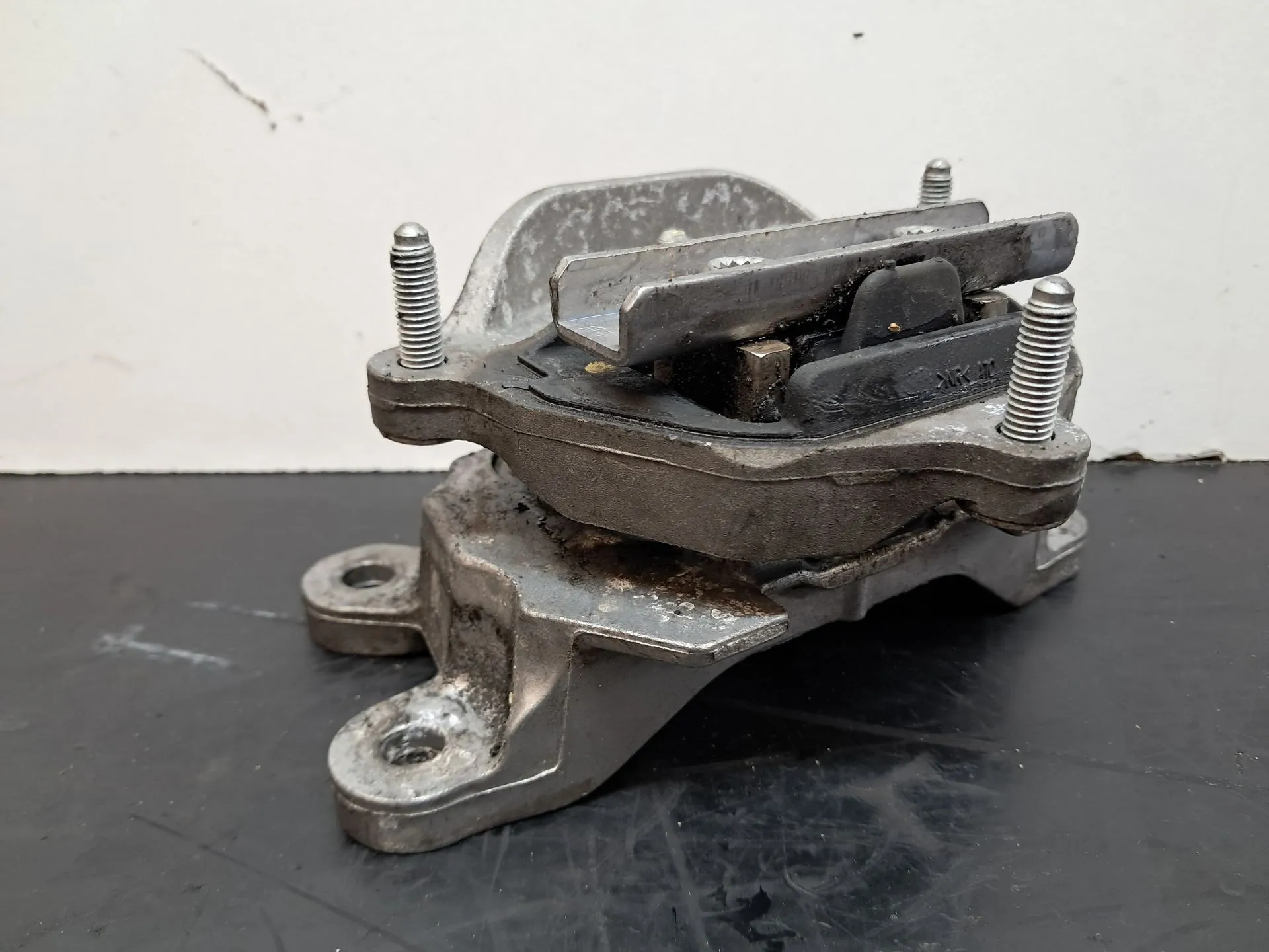 Box Support AUDI A4 Allroad (8KH, B8)
