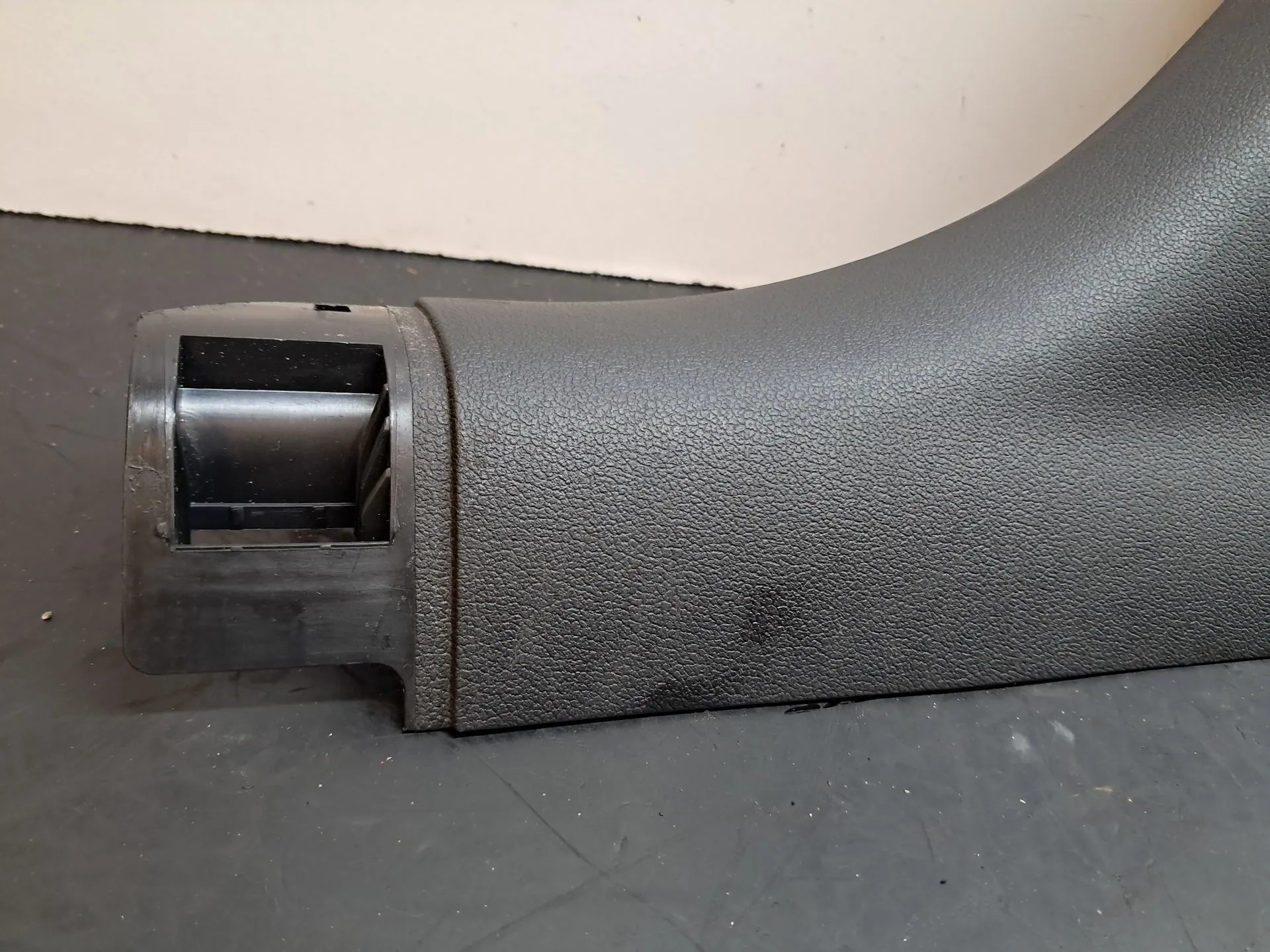 Pillar B lining right AUDI A4 Allroad (8KH, B8) Imagem-1