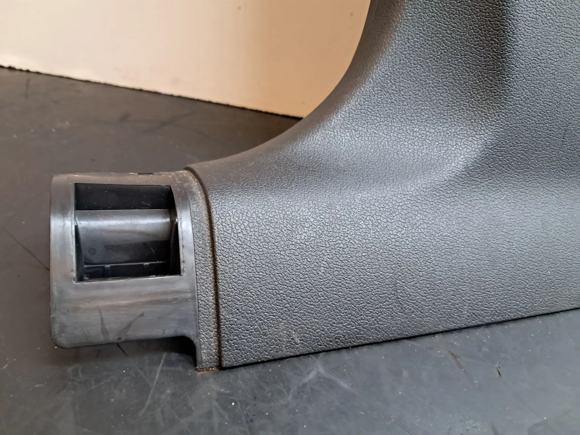Revestimientos pilar B izquierdo AUDI A4 Allroad (8KH, B8) Imagem-1