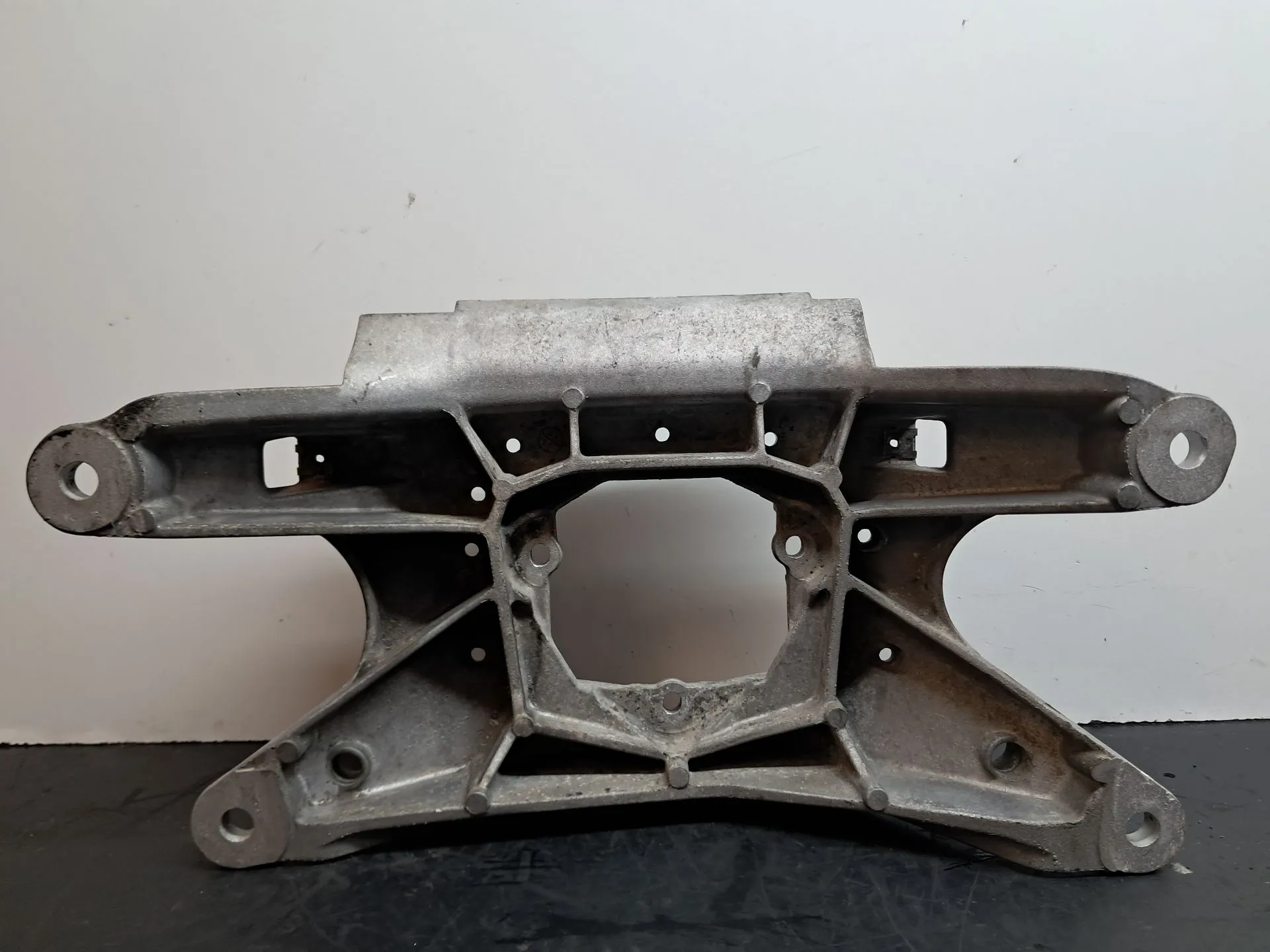 Supporto Della Scatola AUDI A4 Allroad (8KH, B8) Imagem-2