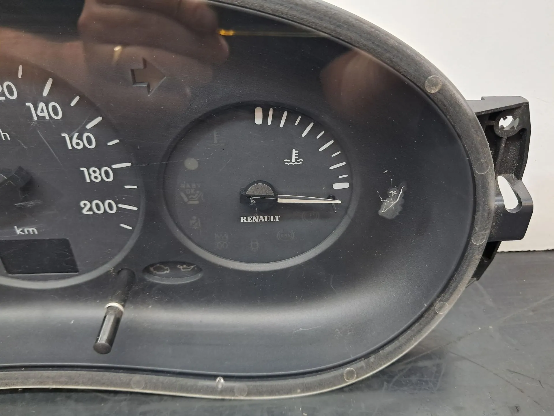 Quadro strumenti / Pannello strumenti RENAULT Clio II Société (SB0/1/2_) Imagem-3
