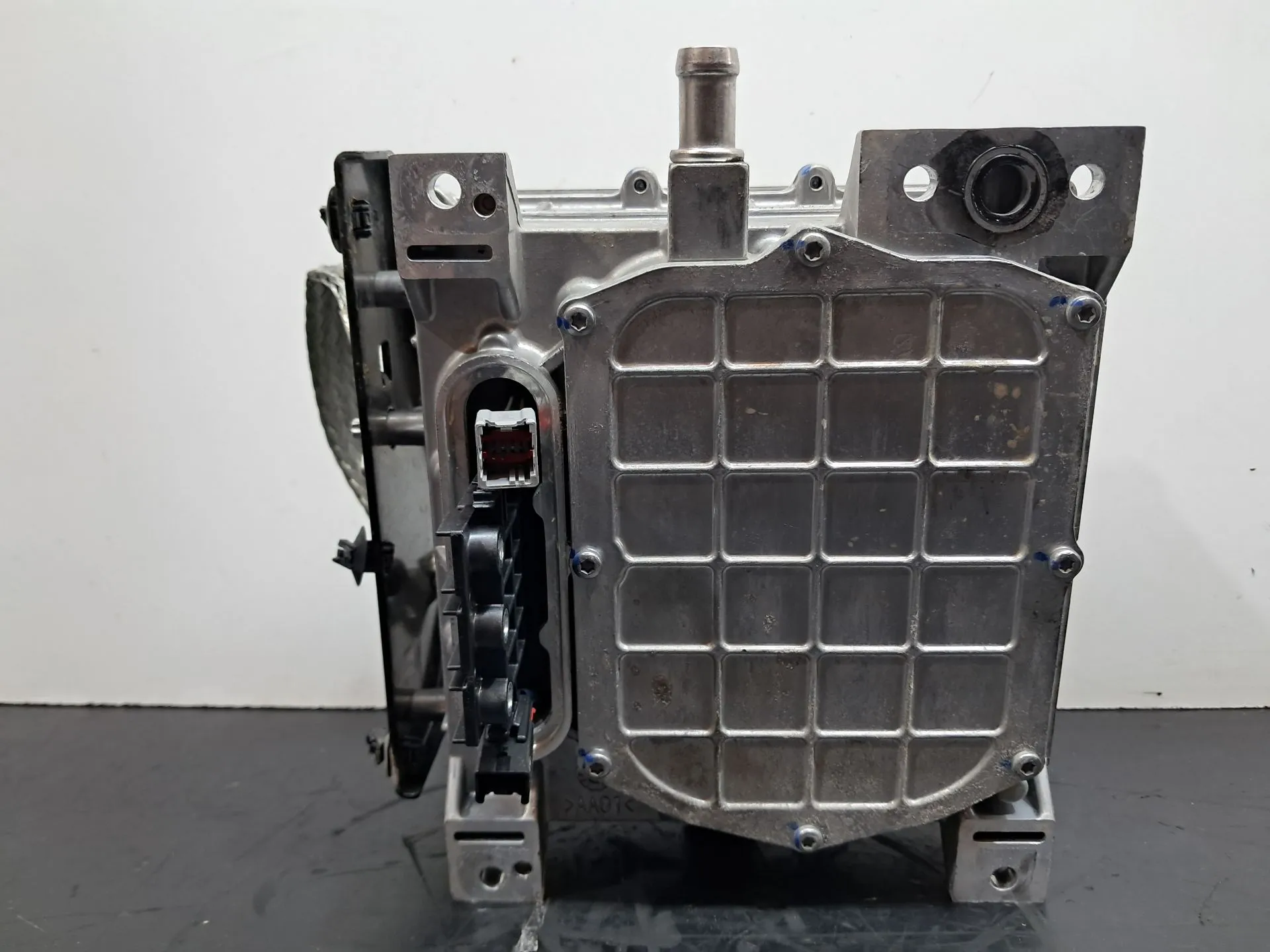 Conversor / inversor DACIA Spring Imagem-10