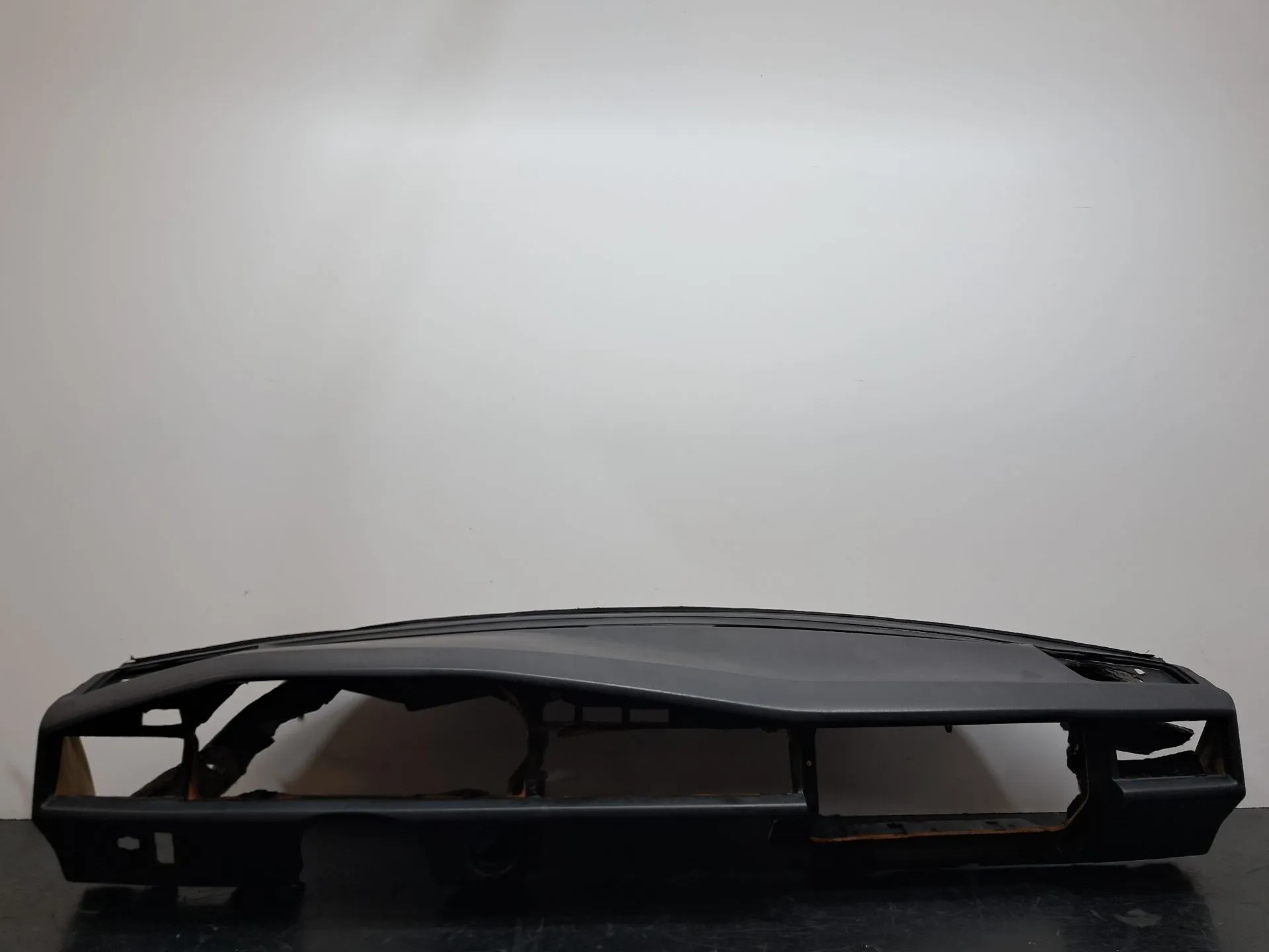 Tablier MERCEDES-BENZ 190 (W201)