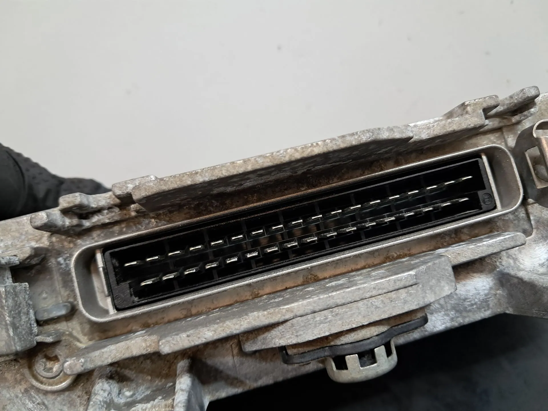 Calculateur ABS MERCEDES-BENZ 190 (W201) Imagem-3