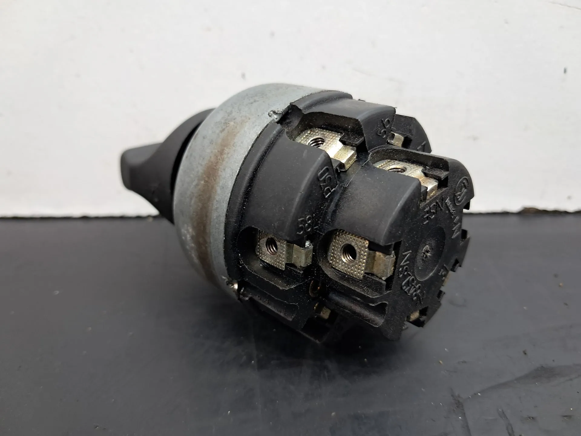 Botón / interruptor de luces MERCEDES-BENZ 190 (W201) Imagem-2