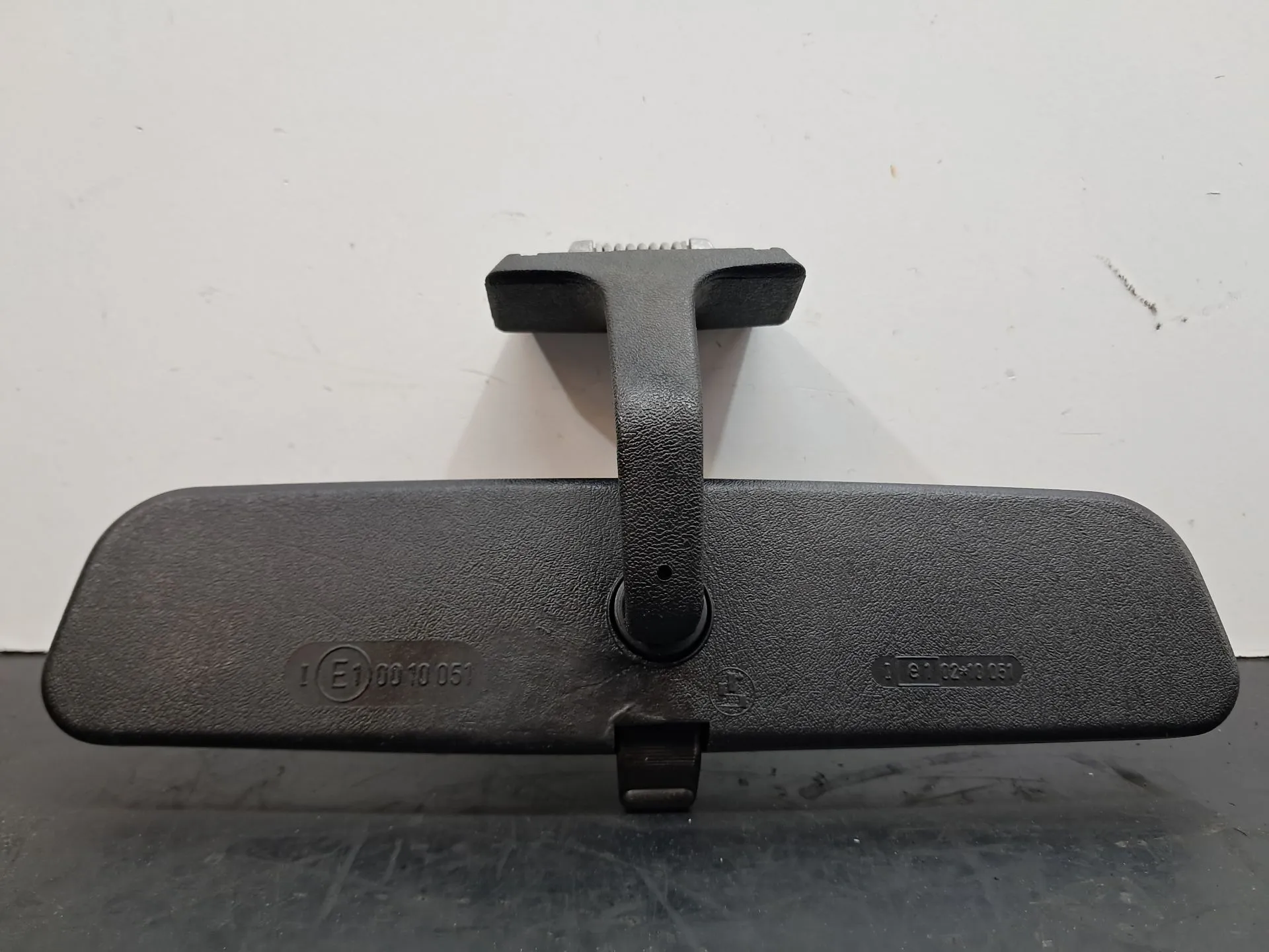 Espejo retrovisor interior MERCEDES-BENZ 190 (W201)