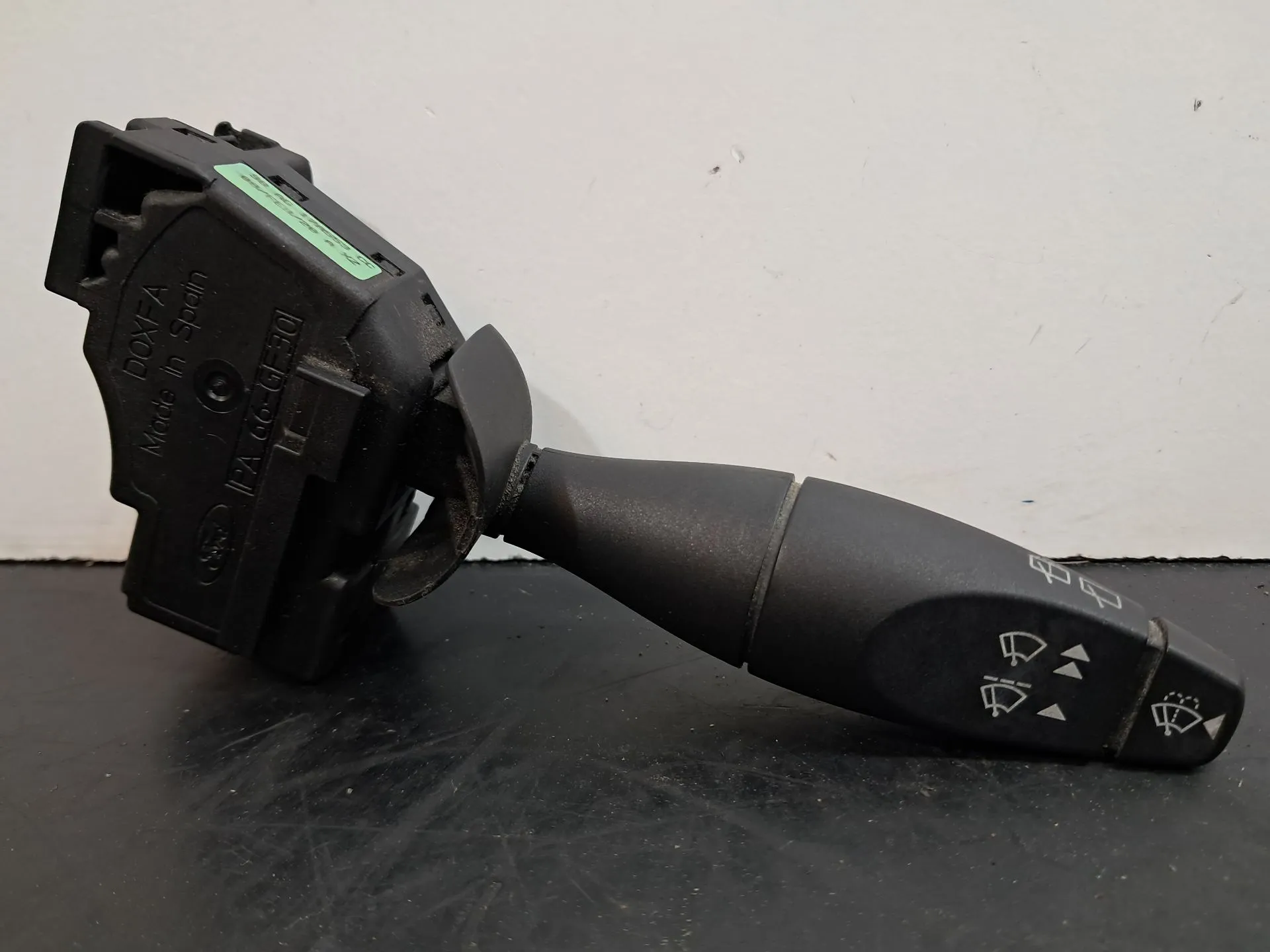 Leva del tergicristallo FORD Focus I Carrinha Van (DNW)