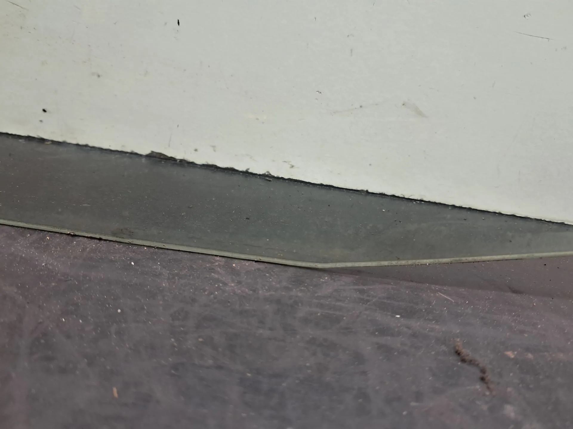 Left front door glass PEUGEOT 106 II (1A_, 1C_) Imagem-6