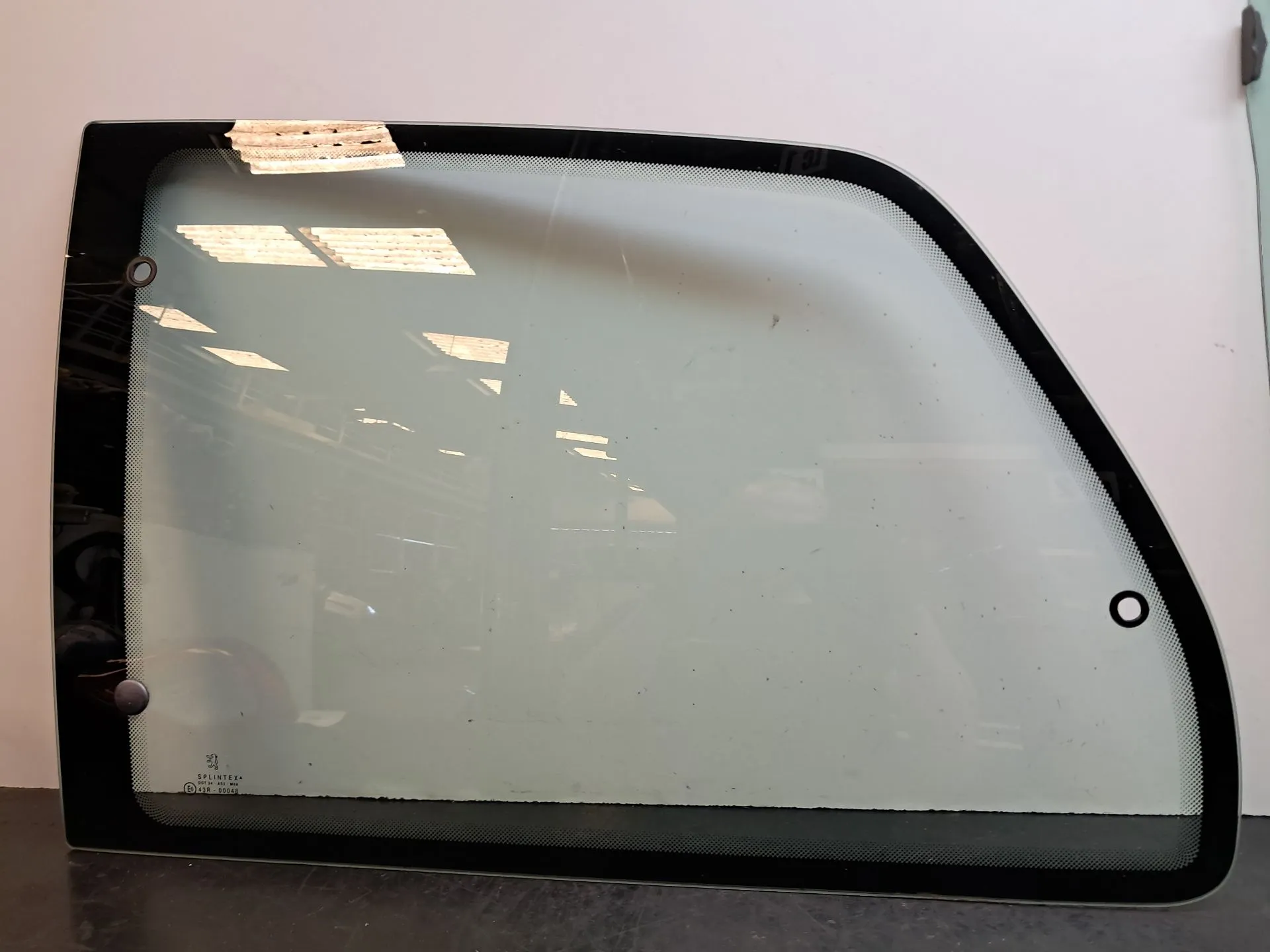 Left rear quarter glass PEUGEOT 106 II (1A_, 1C_)