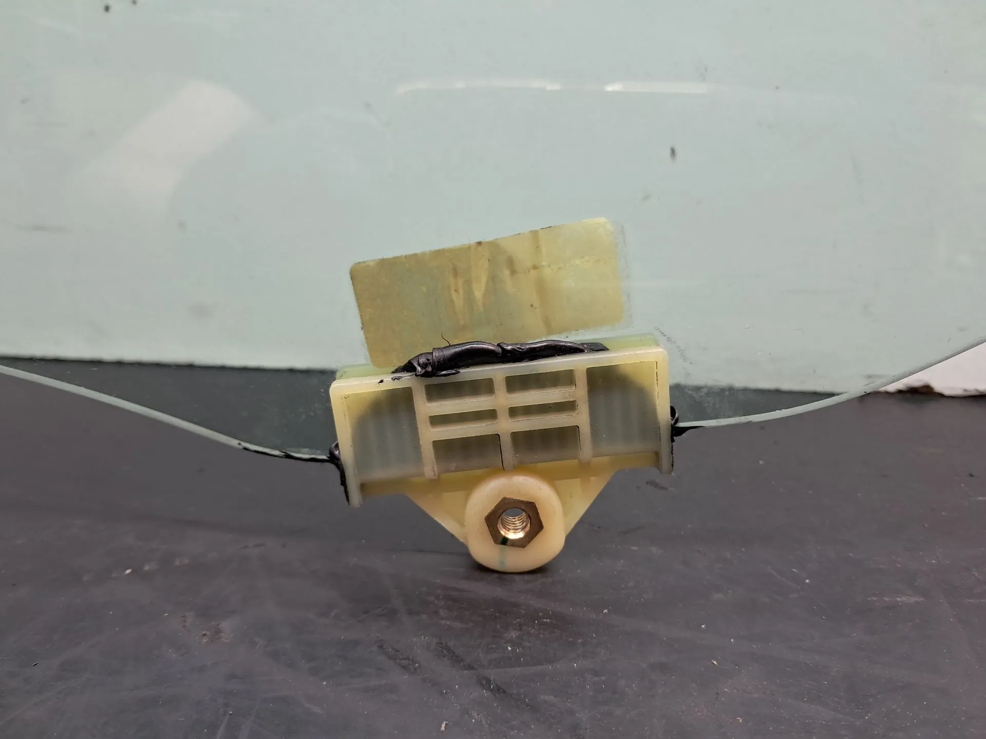Right front door glass HYUNDAI i30 (GD) Imagem-7