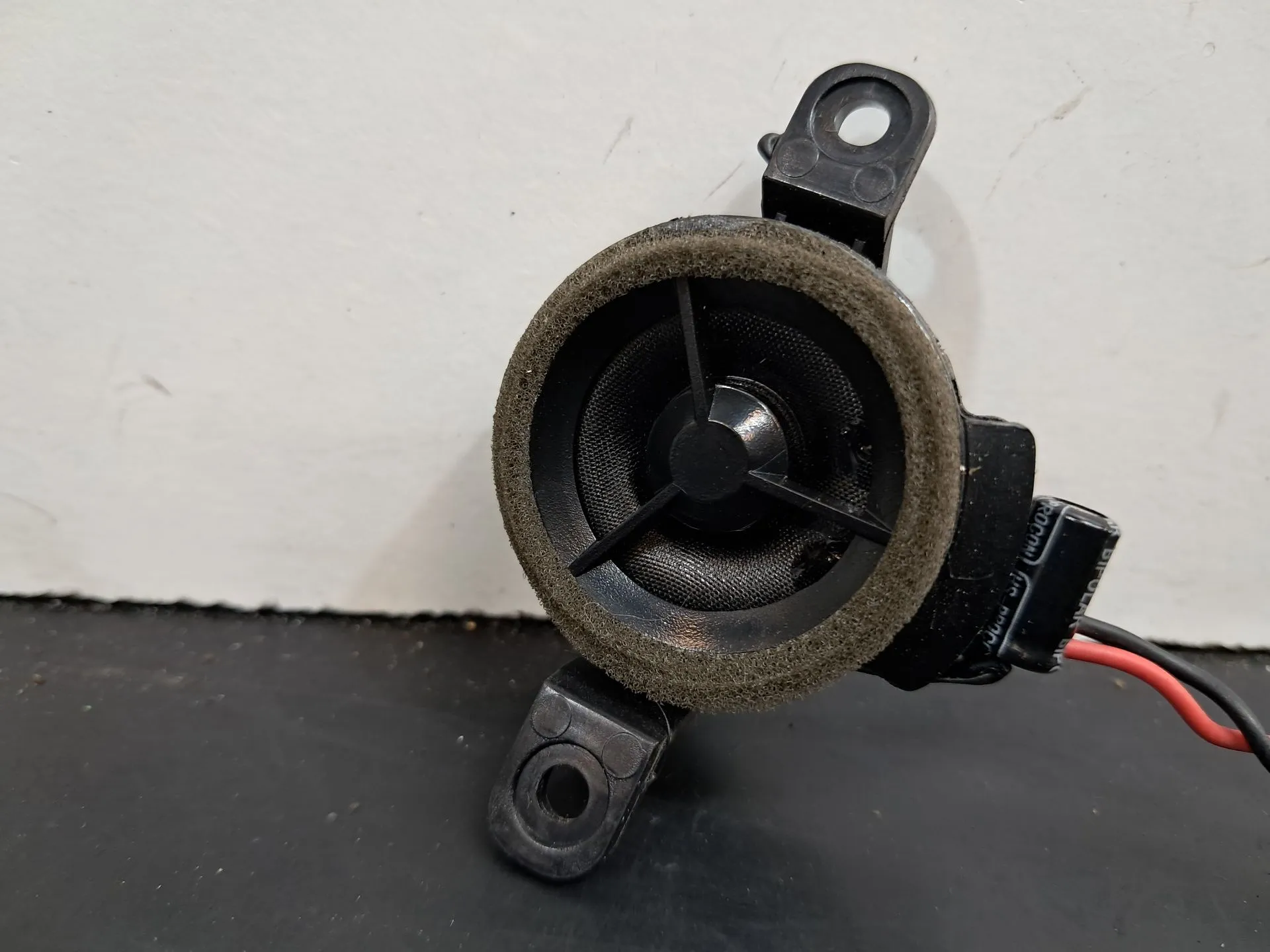 Columna de sonido HYUNDAI i30 (GD) Imagem-1