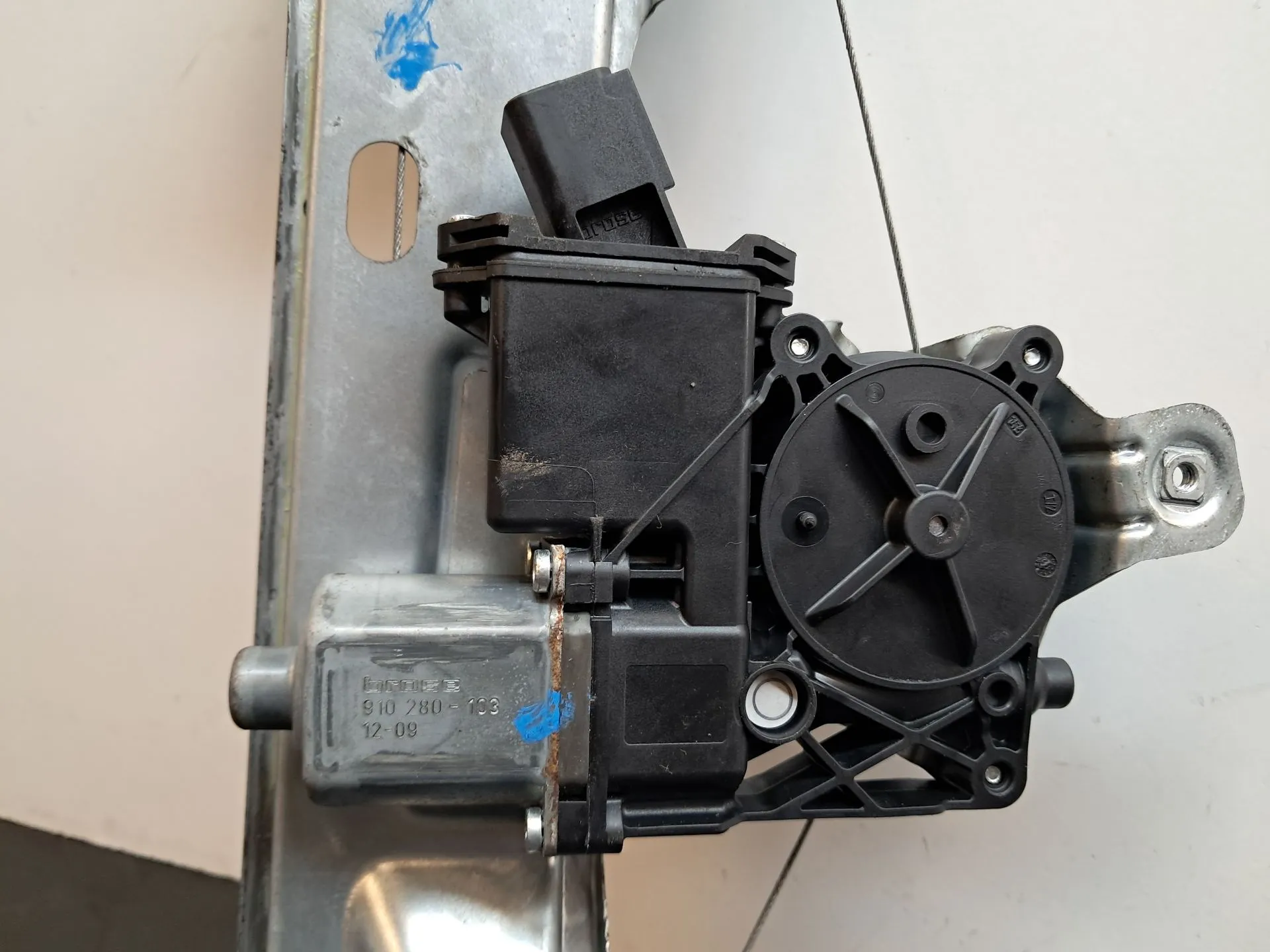 Elevalunas trasero derecho OPEL Astra J Imagem-1