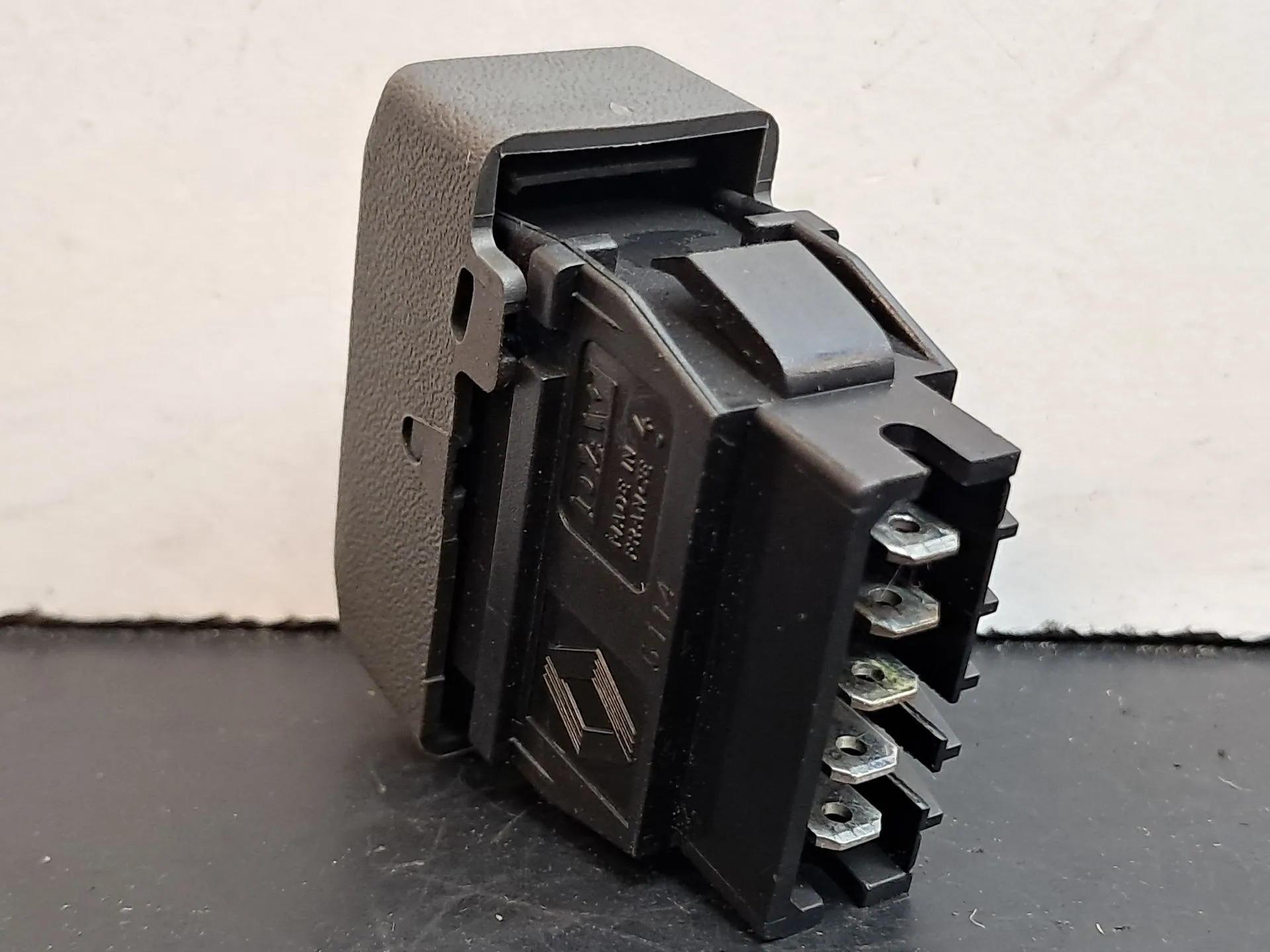 Rear defroster switch RENAULT Clio I (B/C57_, 5/357_) Imagem-2