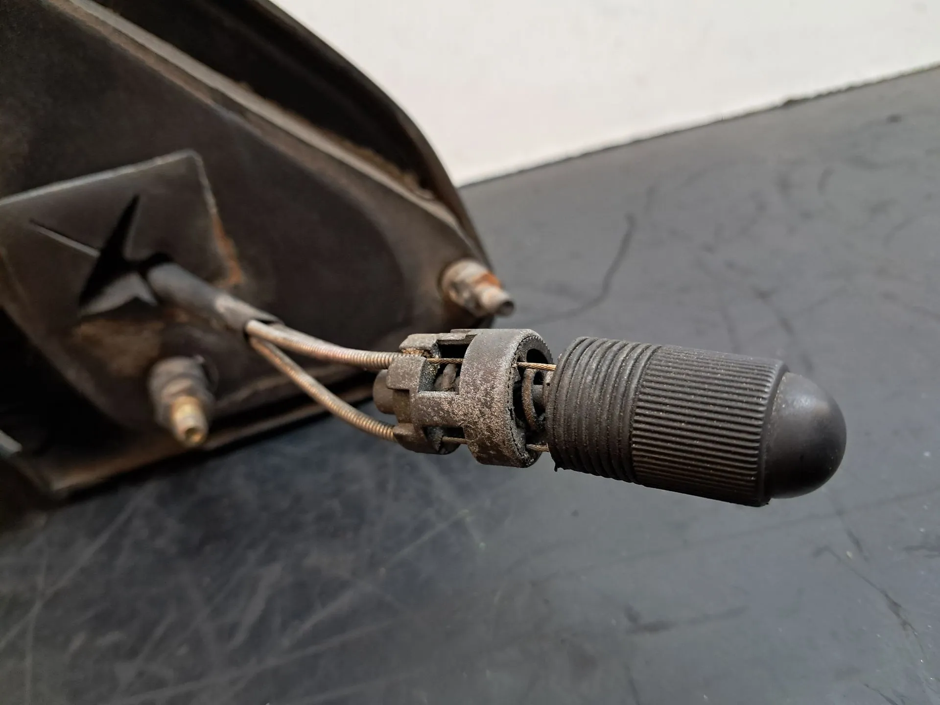 Retrovisor / espelho esquerdo RENAULT Clio I (B/C57_, 5/357_) Imagem-2