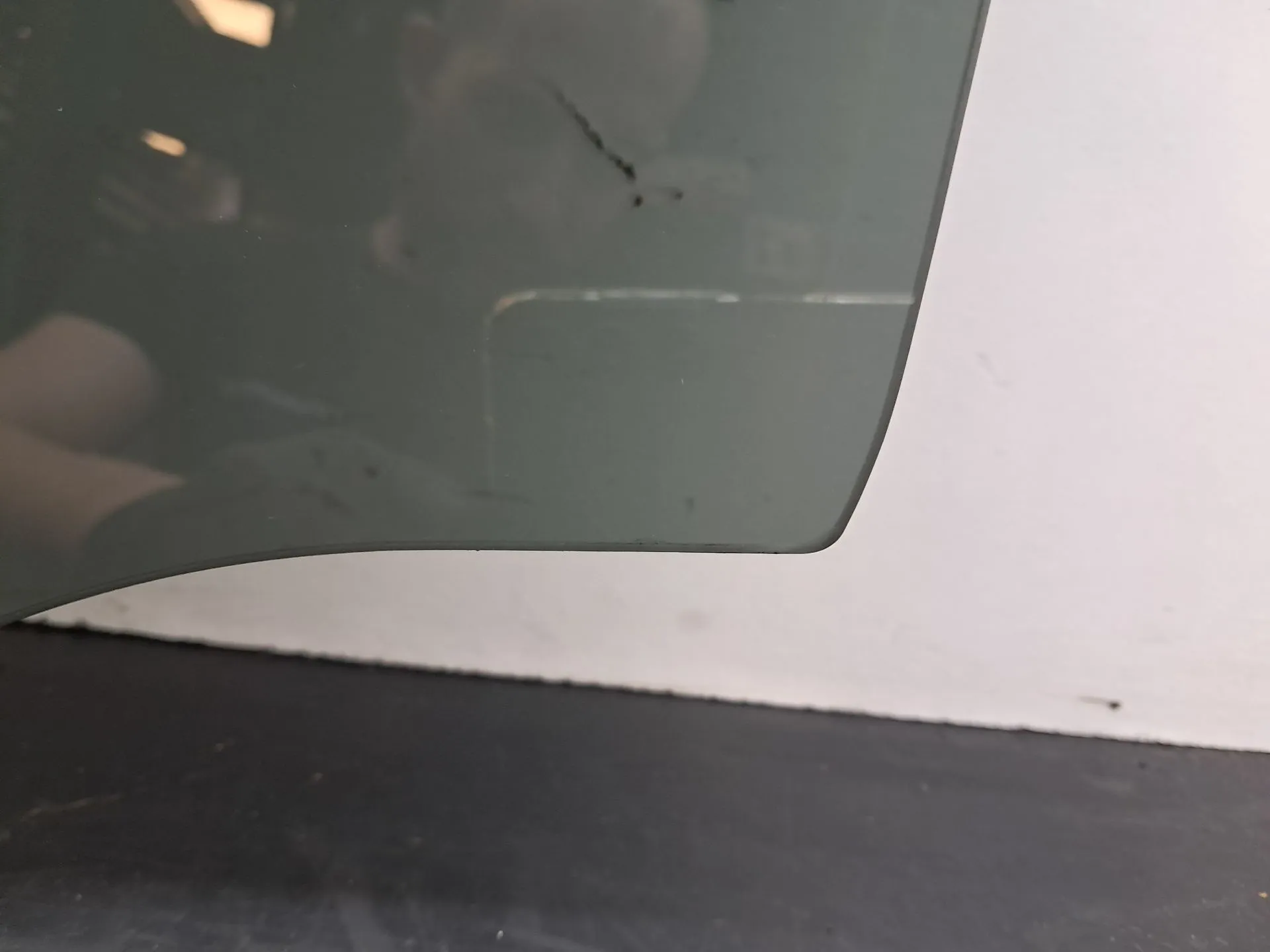 Left rear door glass NISSAN Micra V (K14) Imagem-5