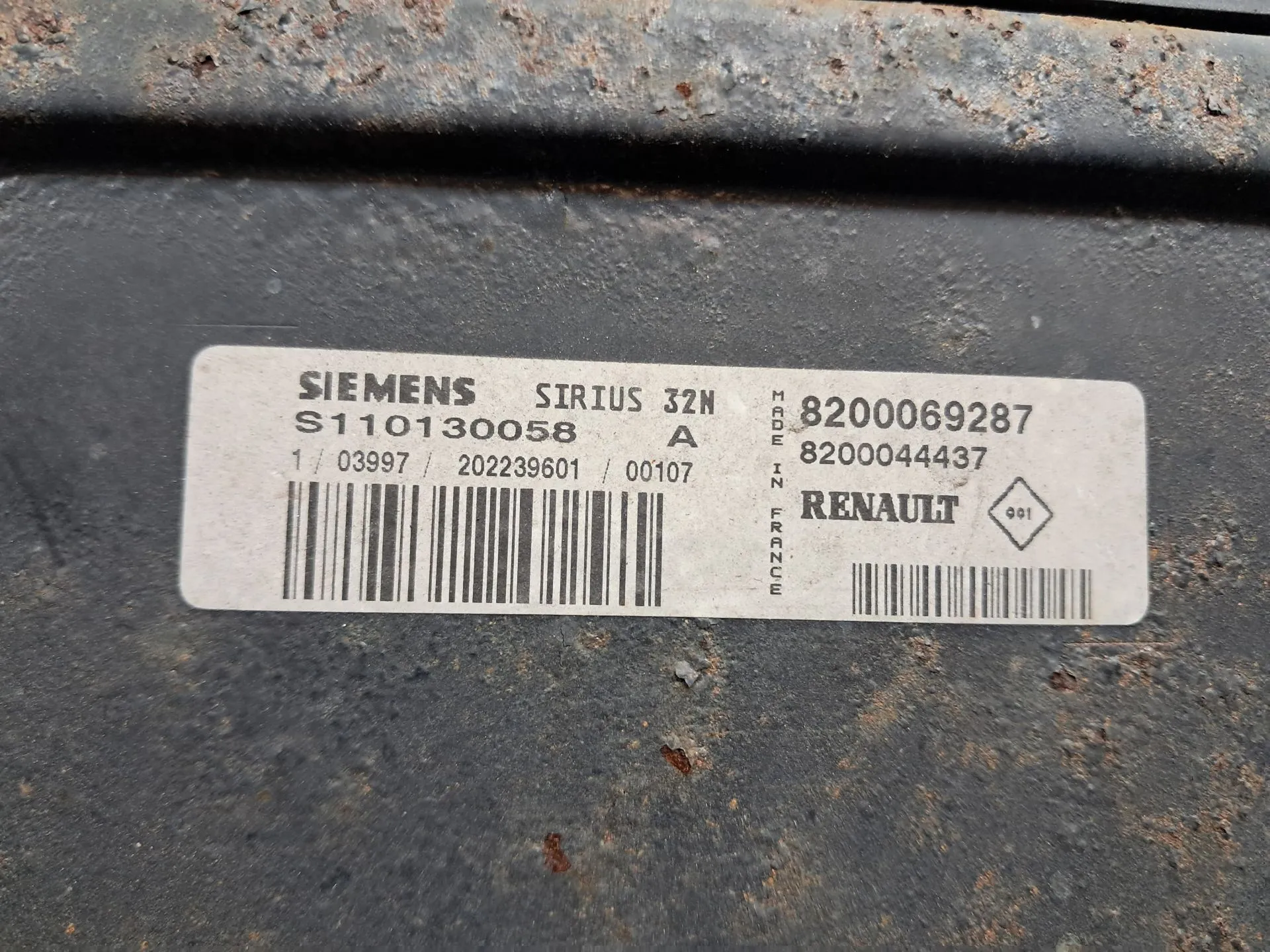 Calculateur /  Unité de contrôle moteur RENAULT Clio II (BB0/1/2_, CB0/1/2_) Imagem-1