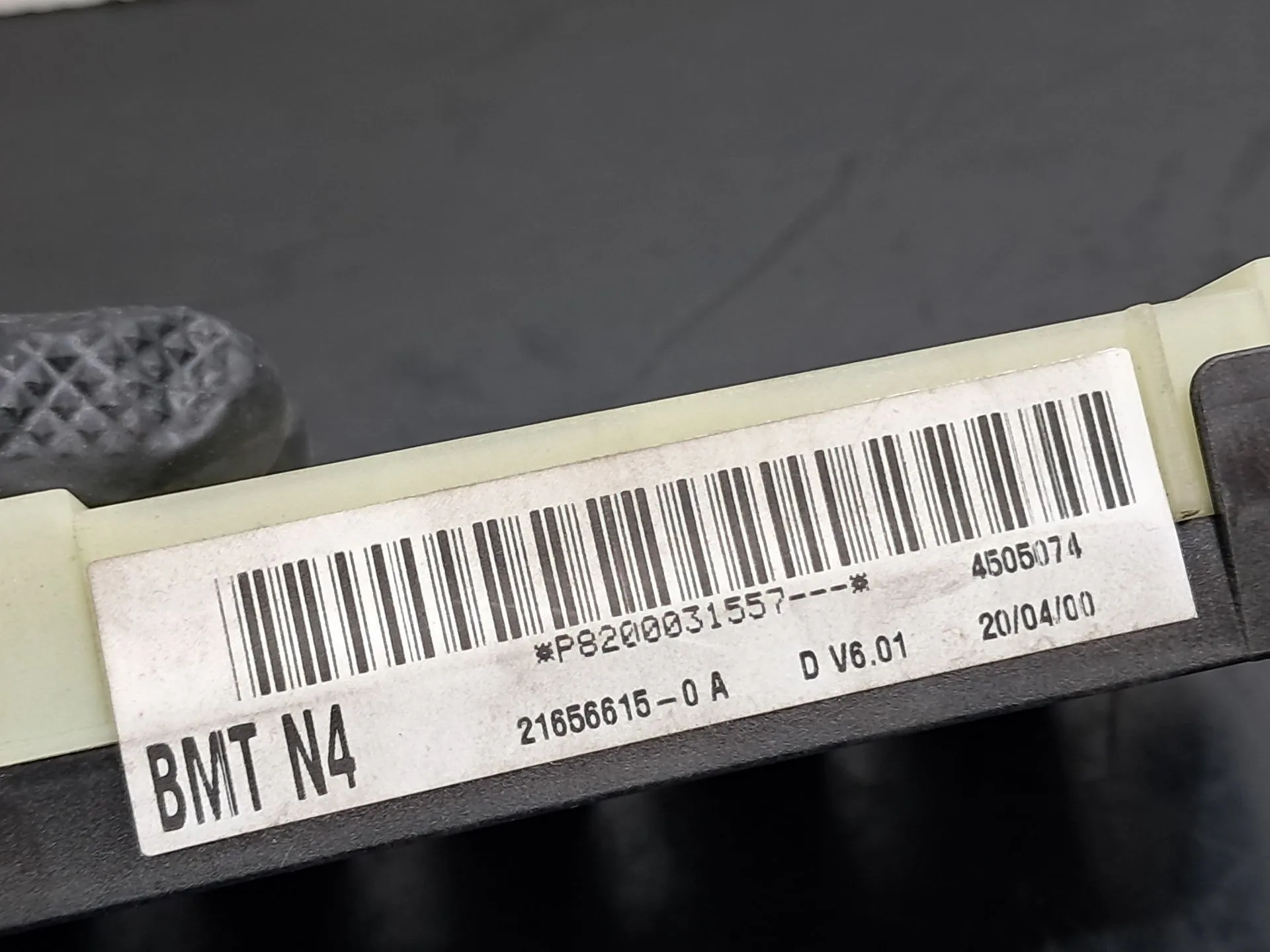 Boîte de fusibles / SAM / BSI RENAULT Clio II (BB0/1/2_, CB0/1/2_) Imagem-5