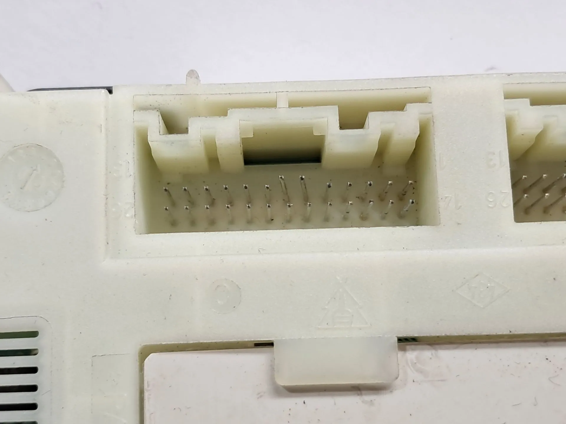 Boîte de fusibles / SAM / BSI RENAULT Clio II (BB0/1/2_, CB0/1/2_) Imagem-4