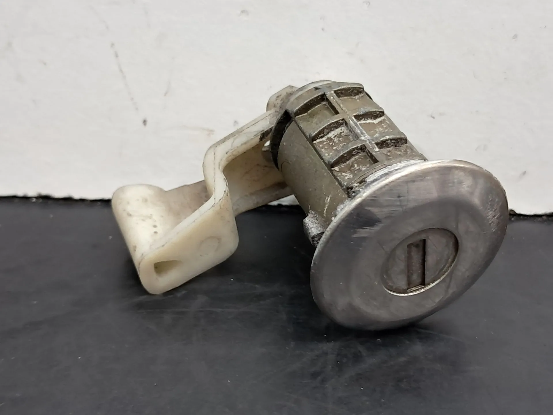 Canhão de porta RENAULT Clio II (BB0/1/2_, CB0/1/2_)