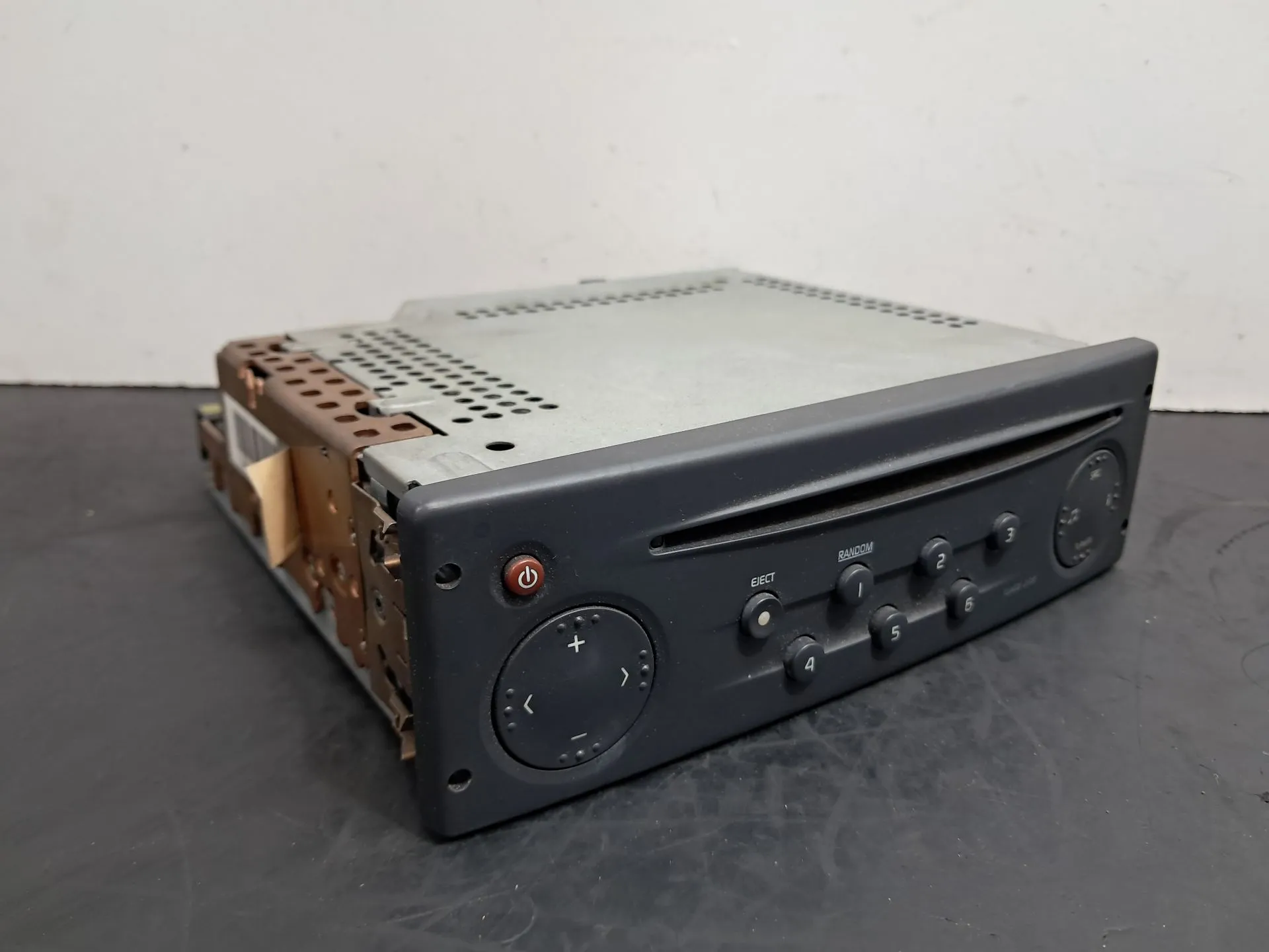 Autoradio RENAULT Clio II (BB0/1/2_, CB0/1/2_)