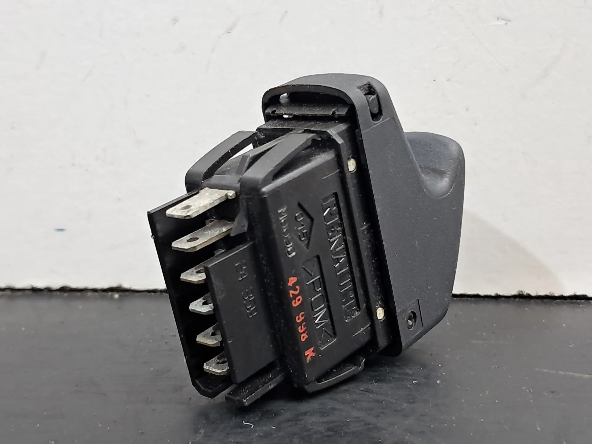 Commande / interrupteur lève-vitre Arrière Droite RENAULT Clio II (BB0/1/2_, CB0/1/2_) Imagem-2