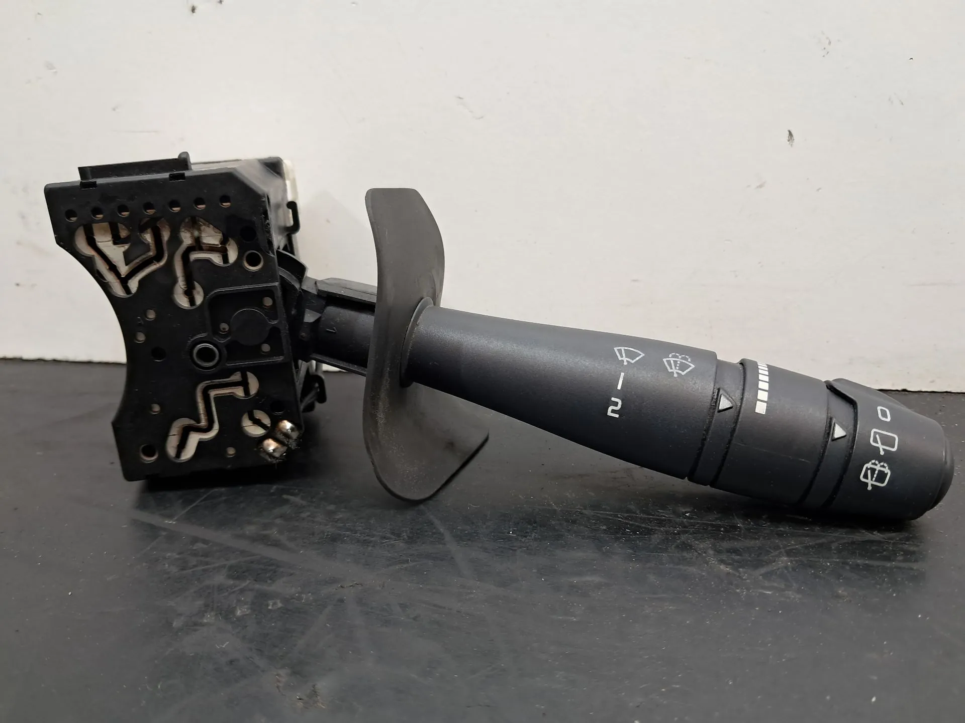 Commodo d’essuie-glace RENAULT Clio II (BB0/1/2_, CB0/1/2_)